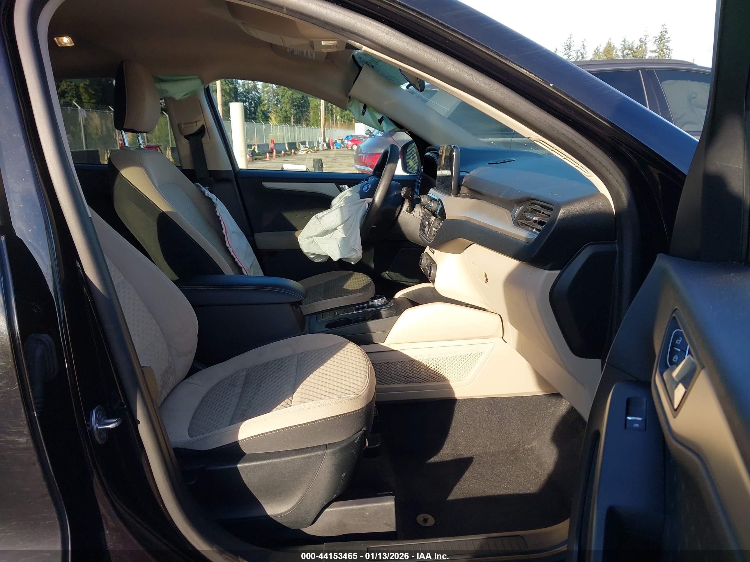 FORD ESCAPE image 5
