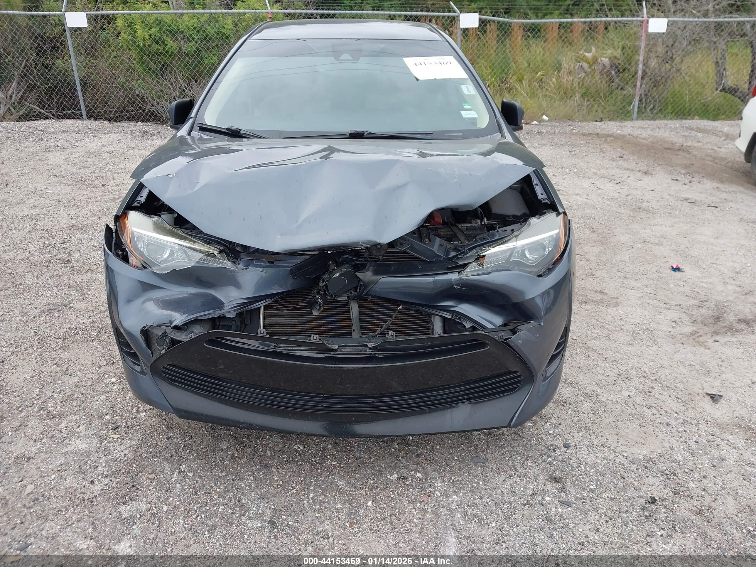 TOYOTA COROLLA image 6