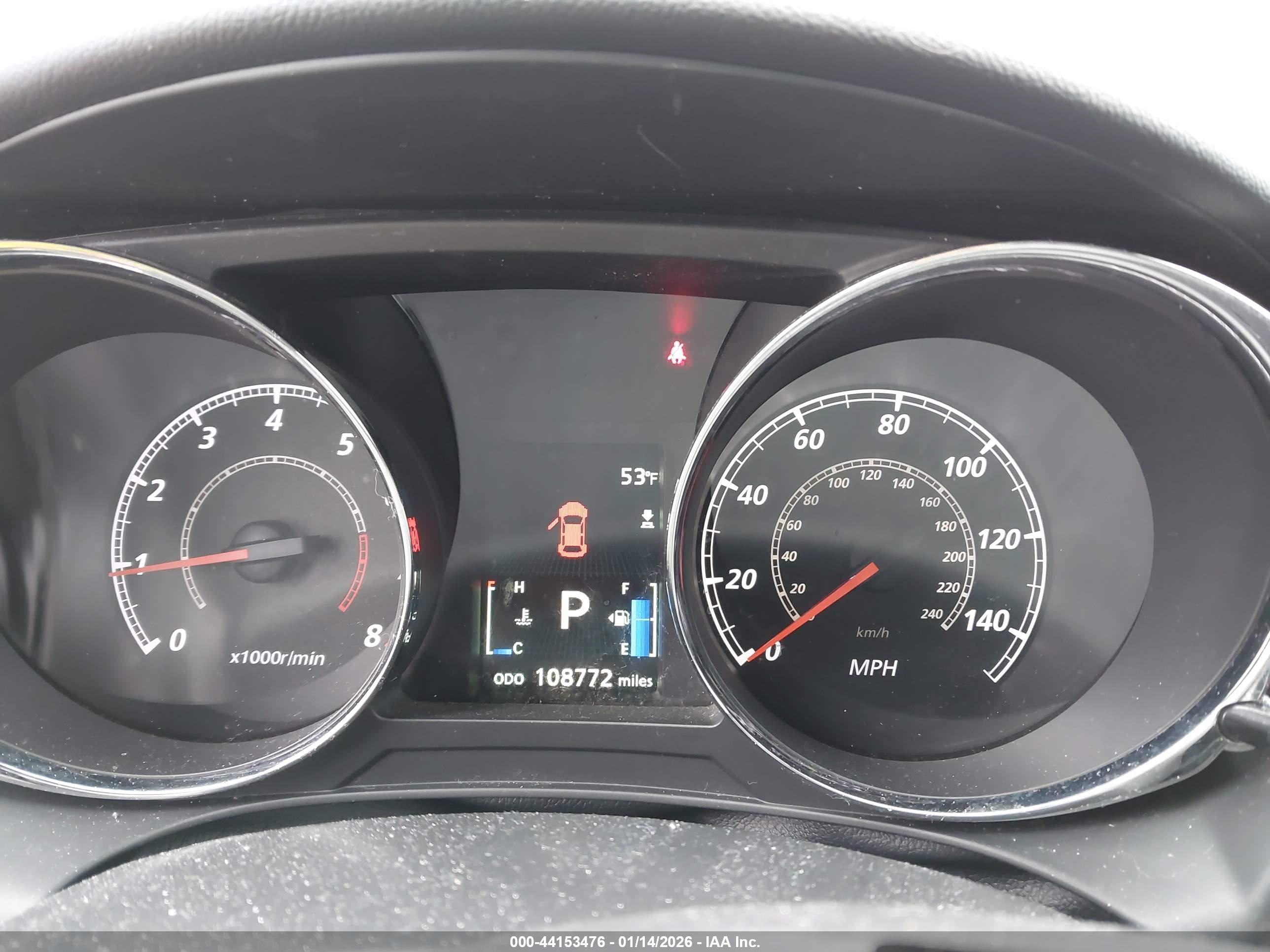 MITSUBISHI OUTLANDER image 7