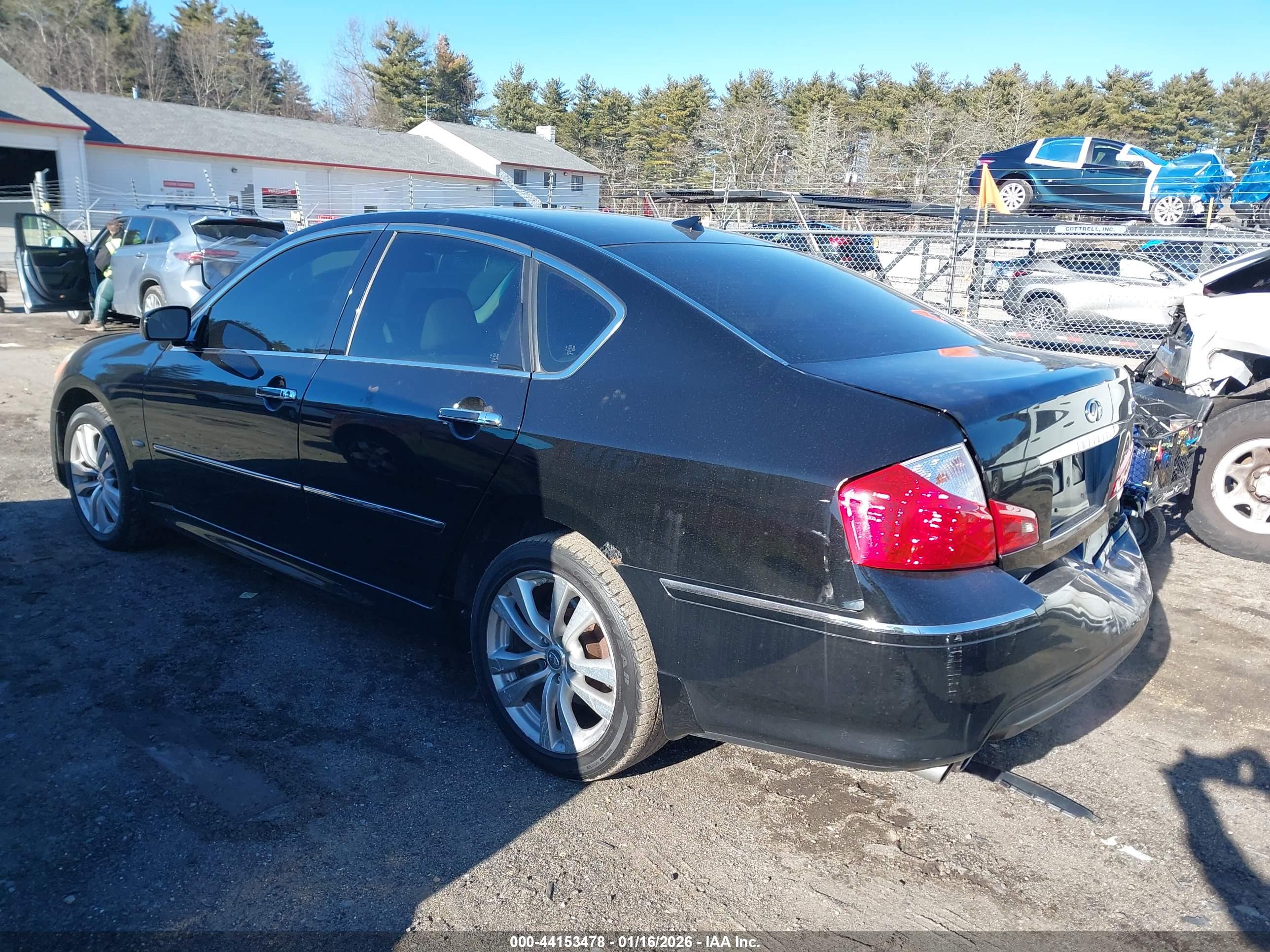 INFINITI M35X image 3