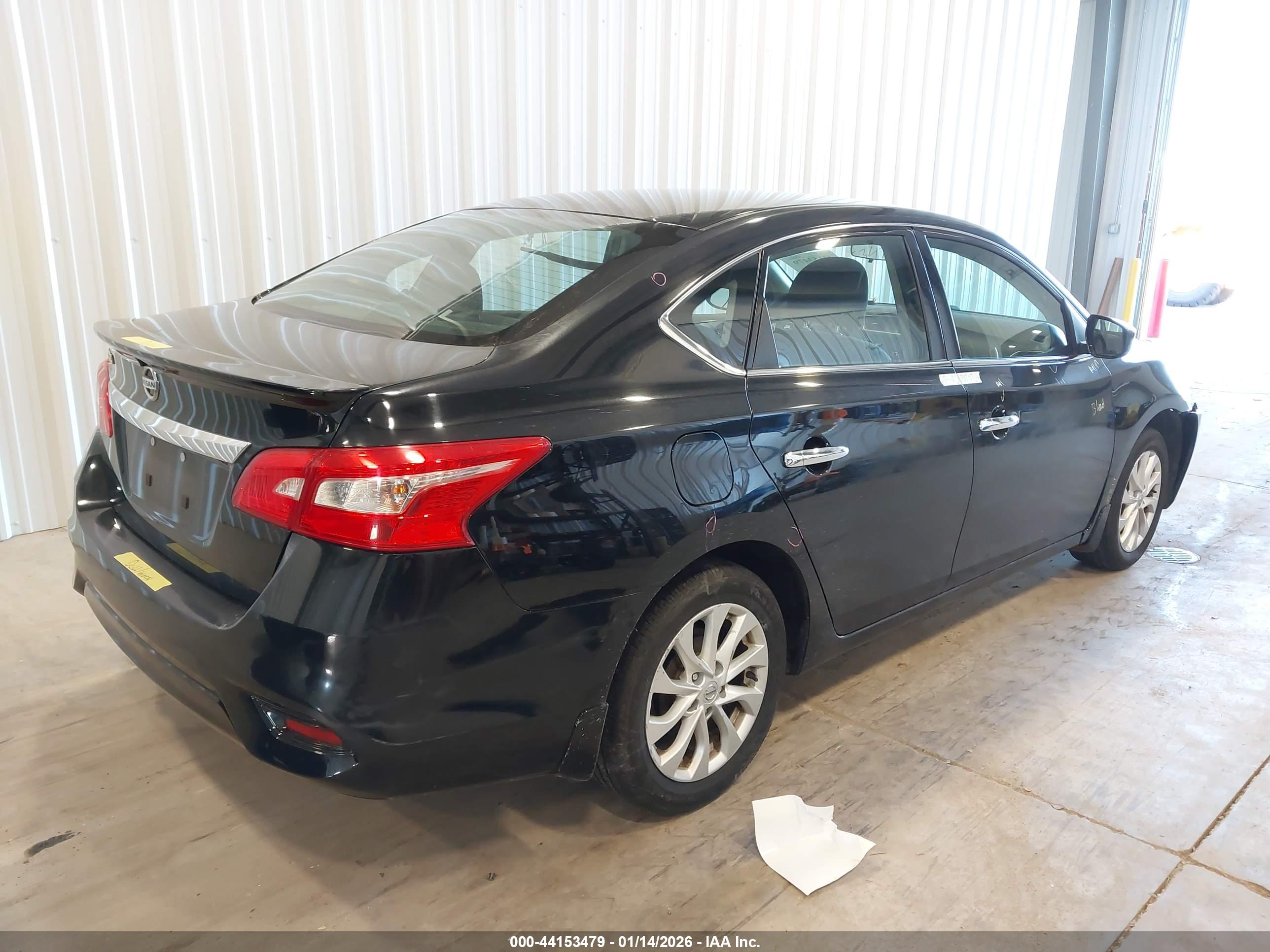 NISSAN SENTRA image 4