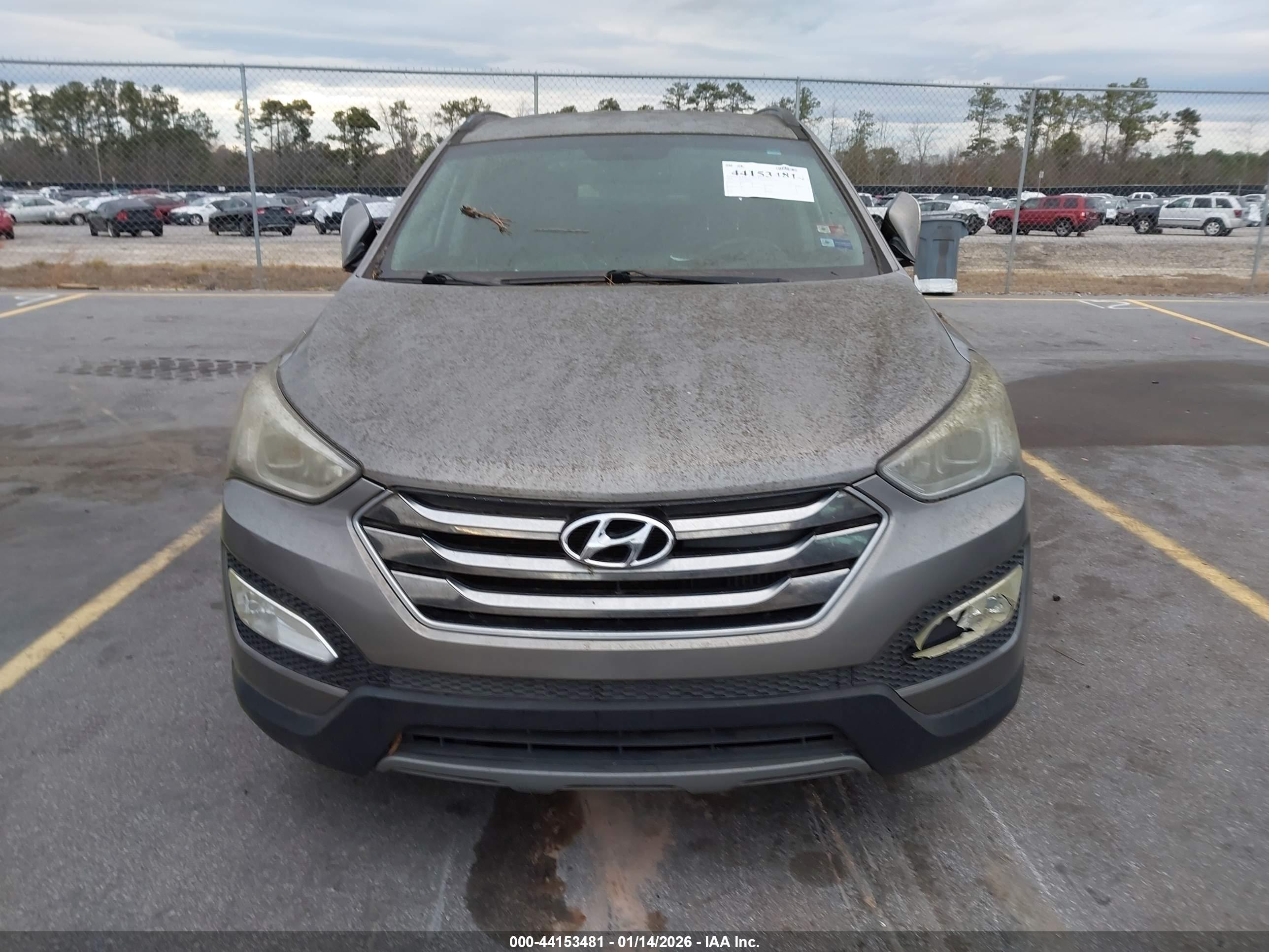 HYUNDAI SANTA image 6