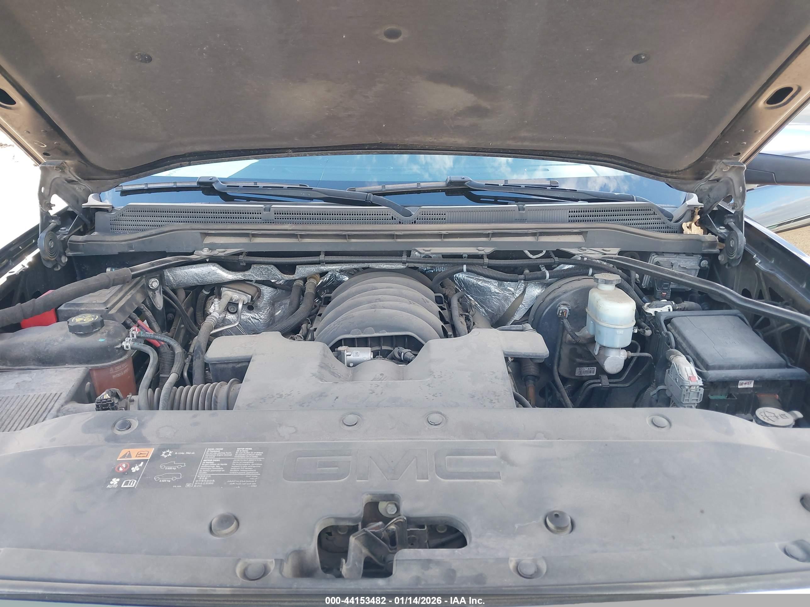 GMC SIERRA image 10