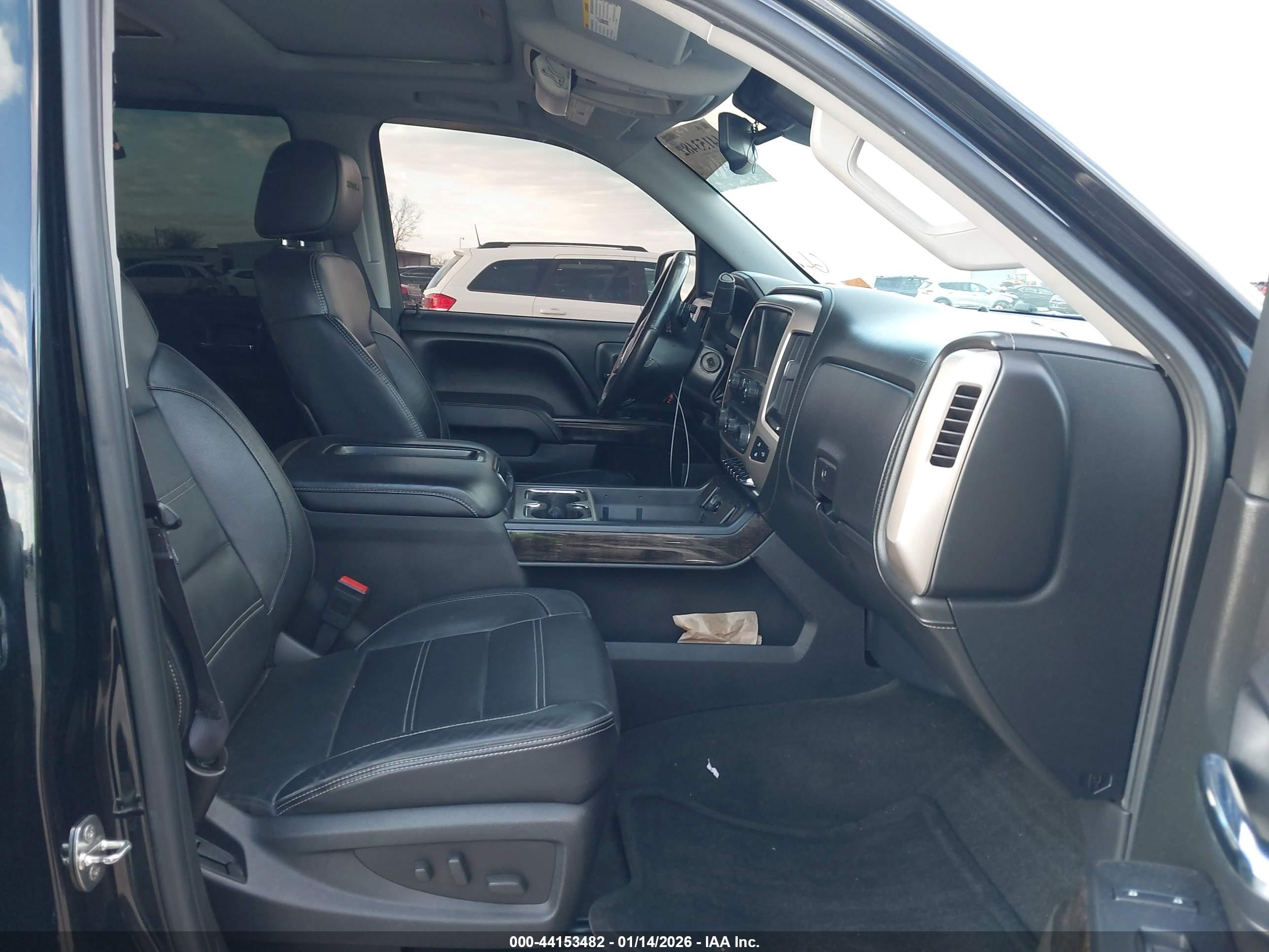 GMC SIERRA image 5