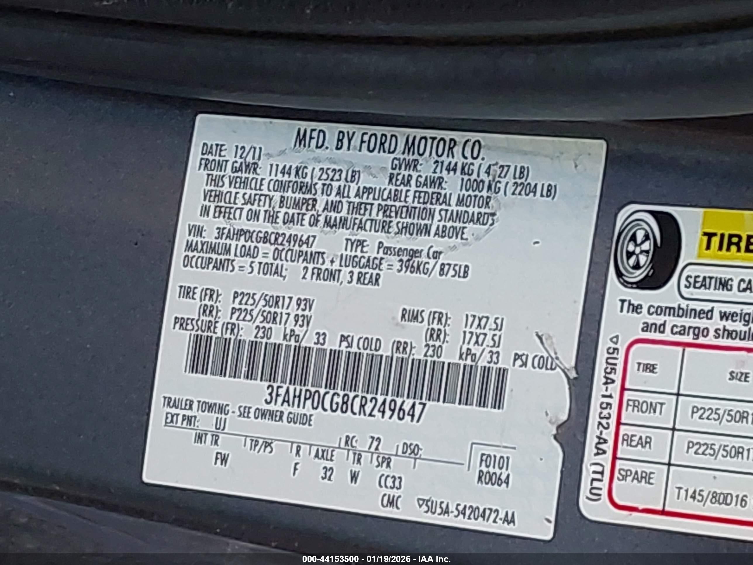 FORD FUSION image 9