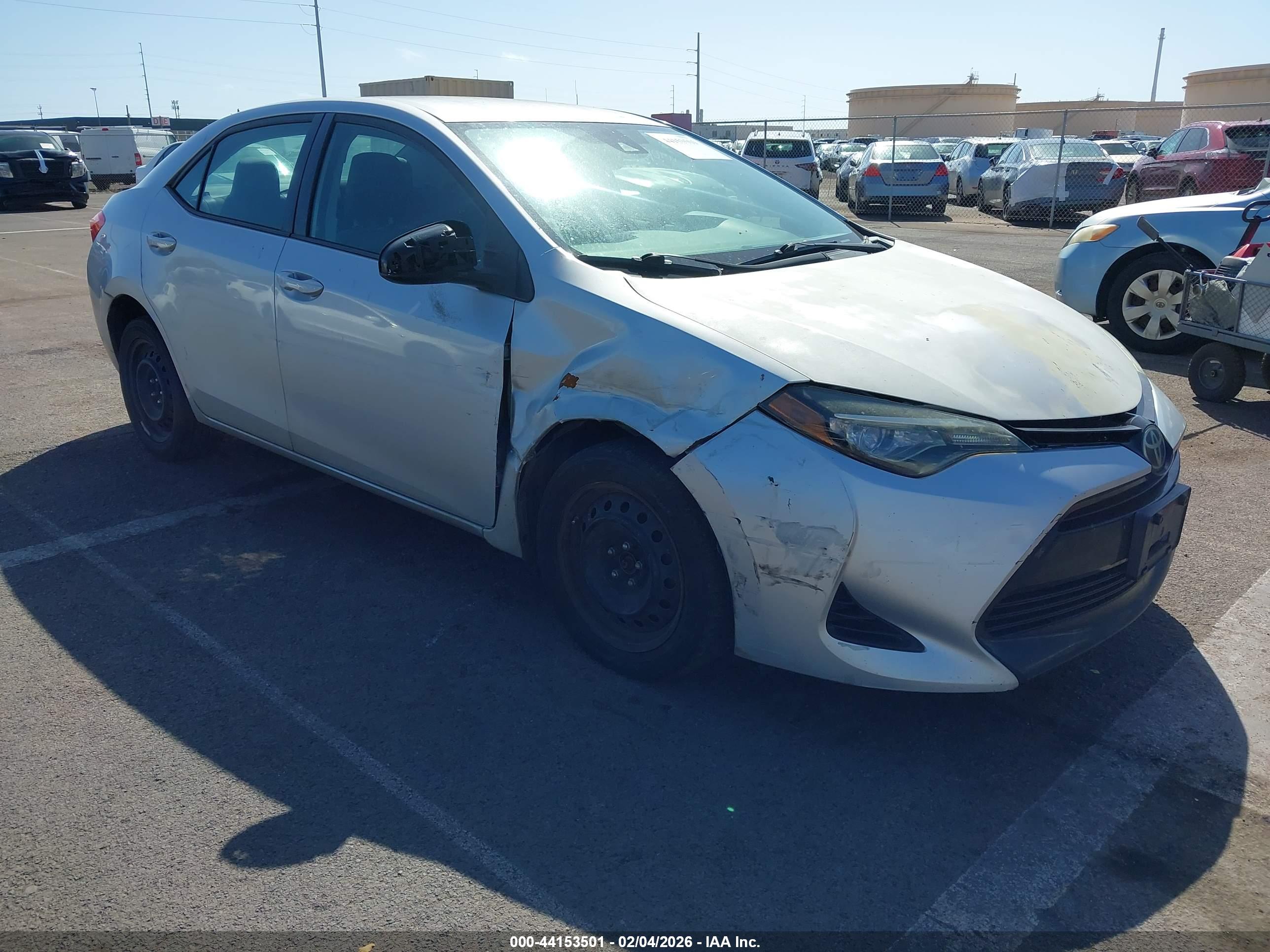 TOYOTA COROLLA image 6
