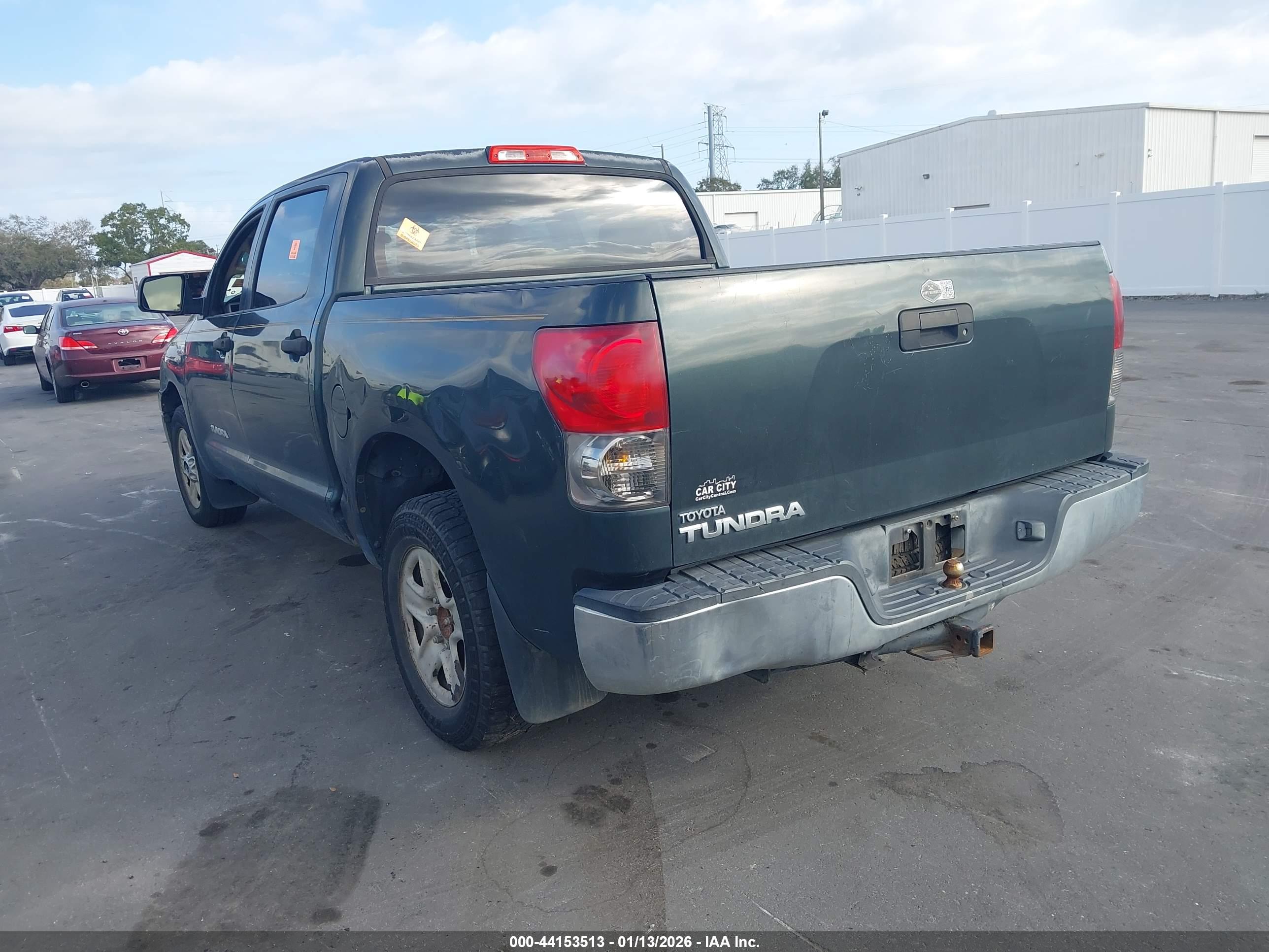 TOYOTA TUNDRA image 3