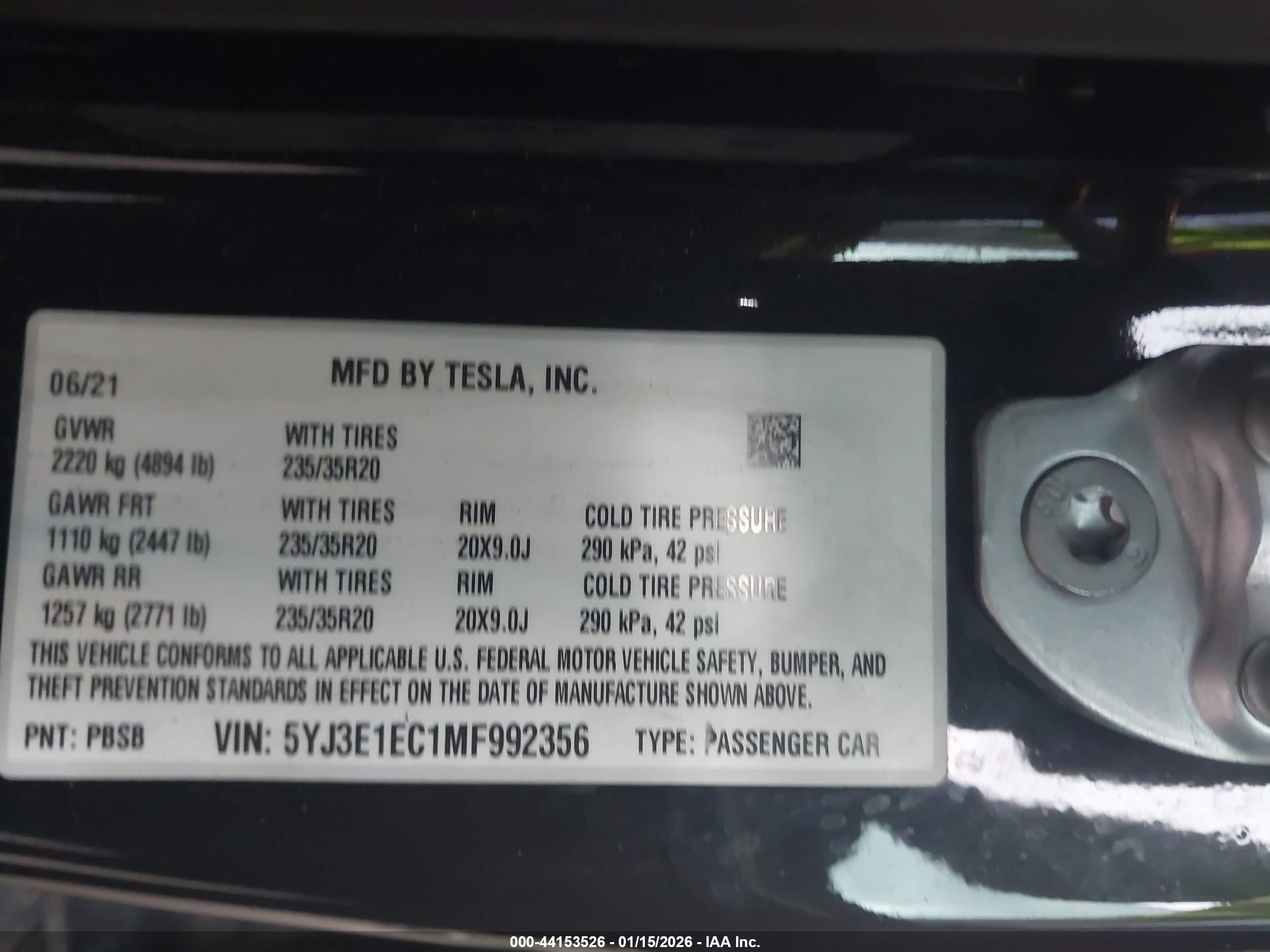 TESLA MODEL image 9