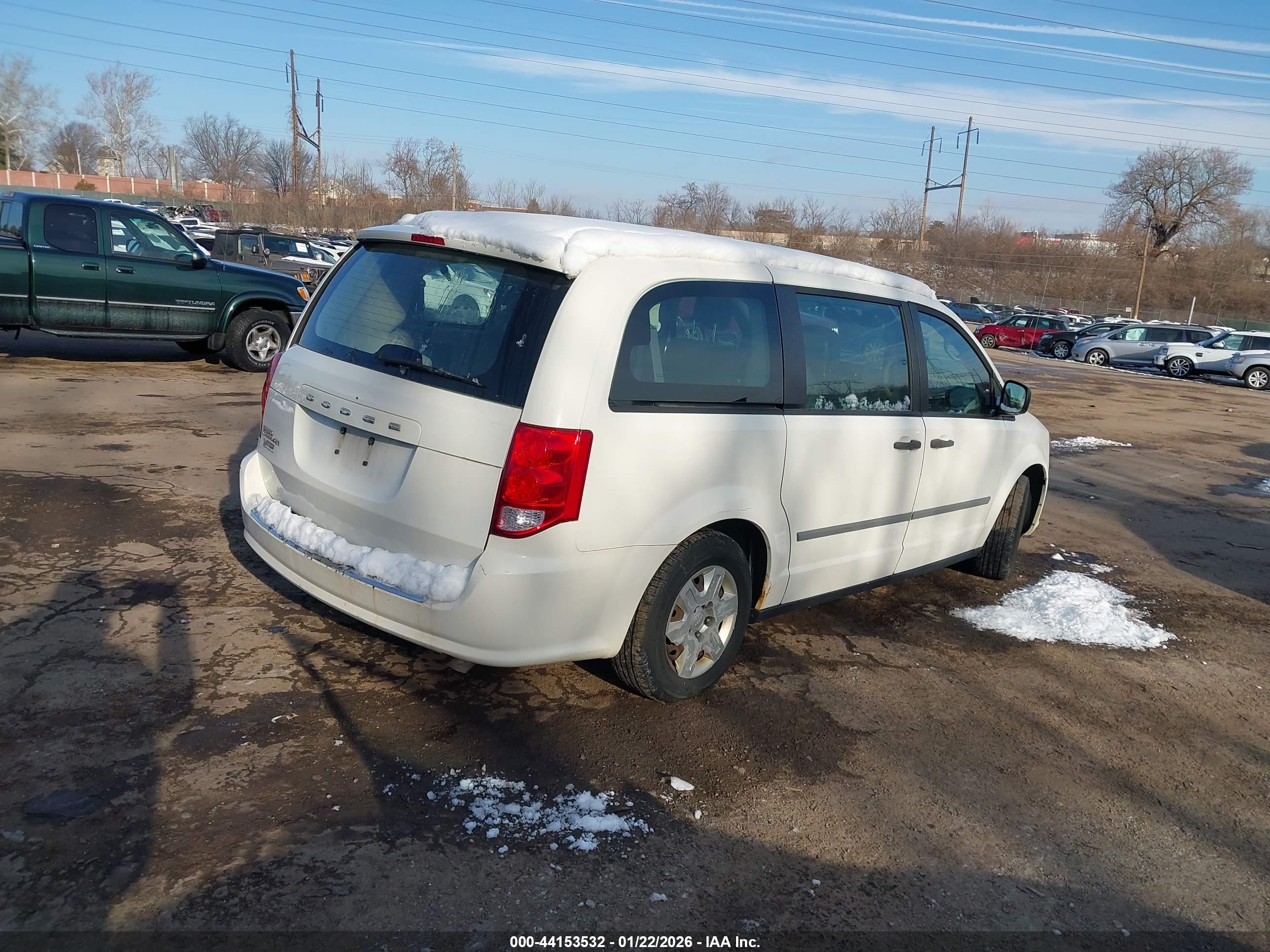 DODGE GRAND image 4