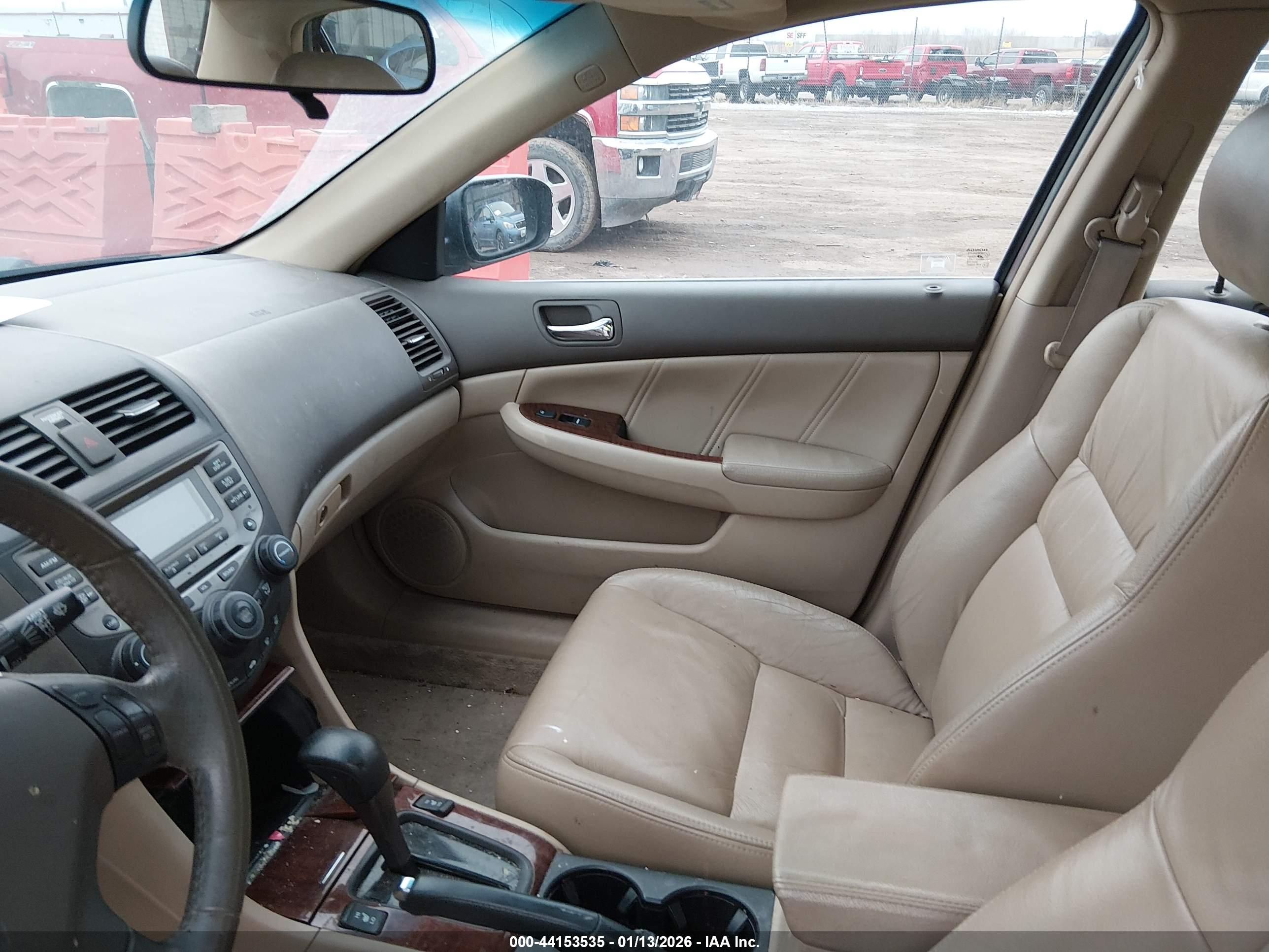 HONDA ACCORD image 5