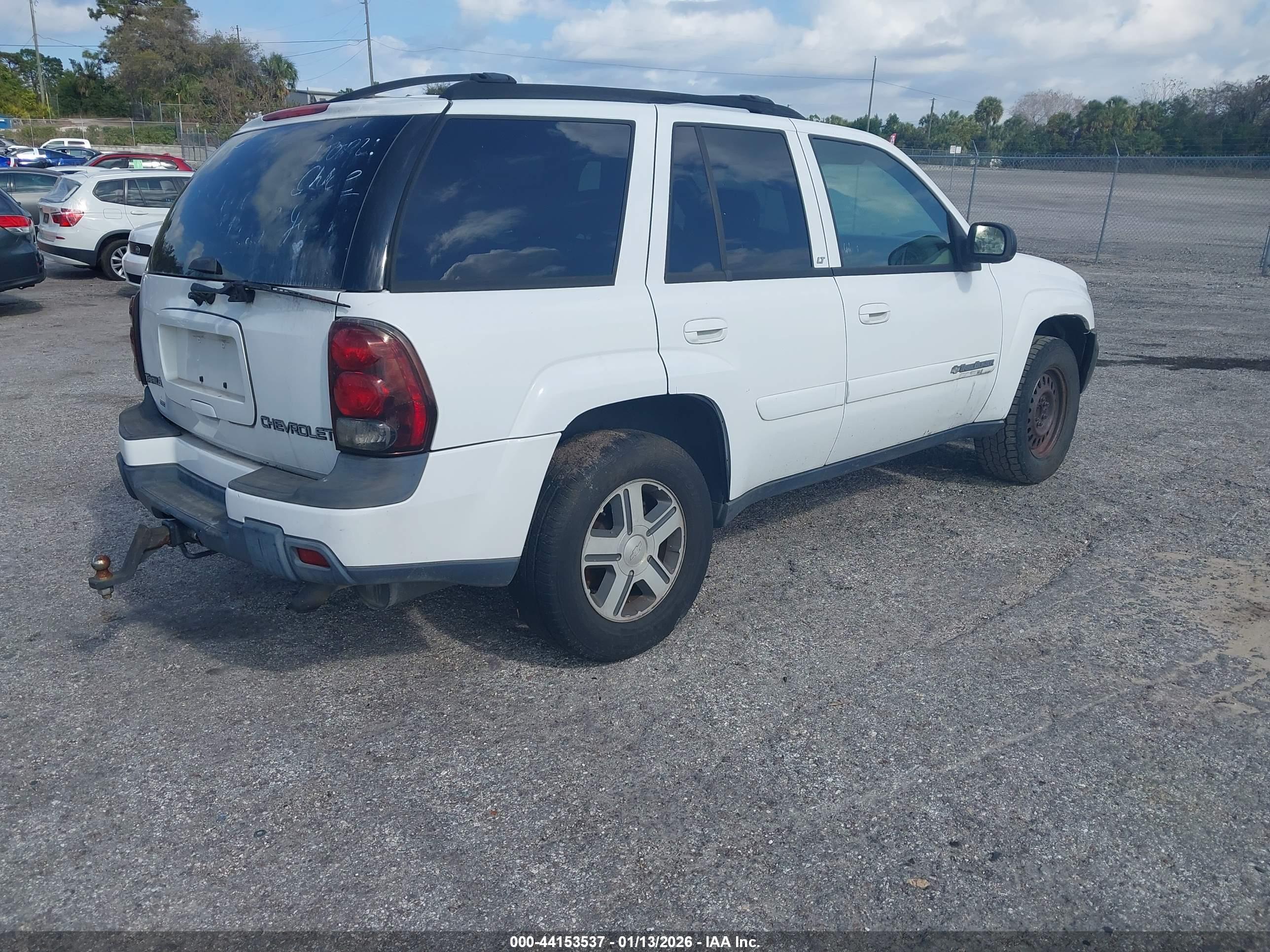 CHEVROLET TRAILBLAZER image 4