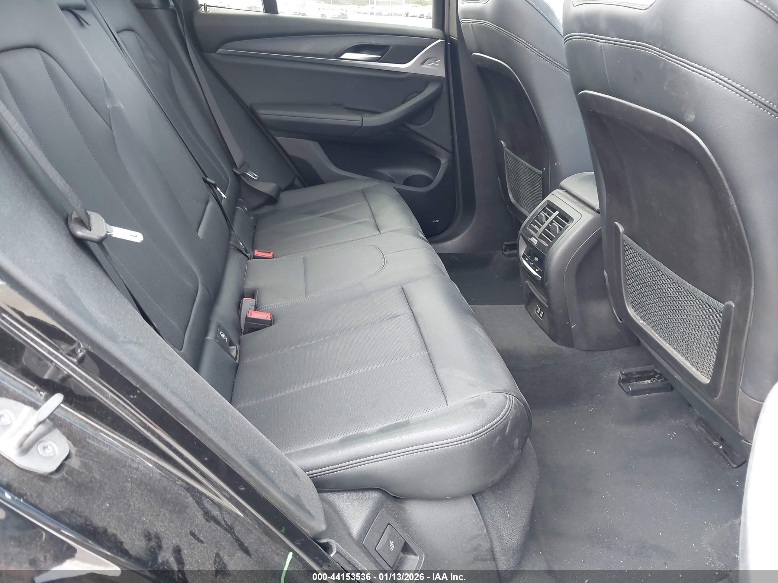 BMW X3 image 8