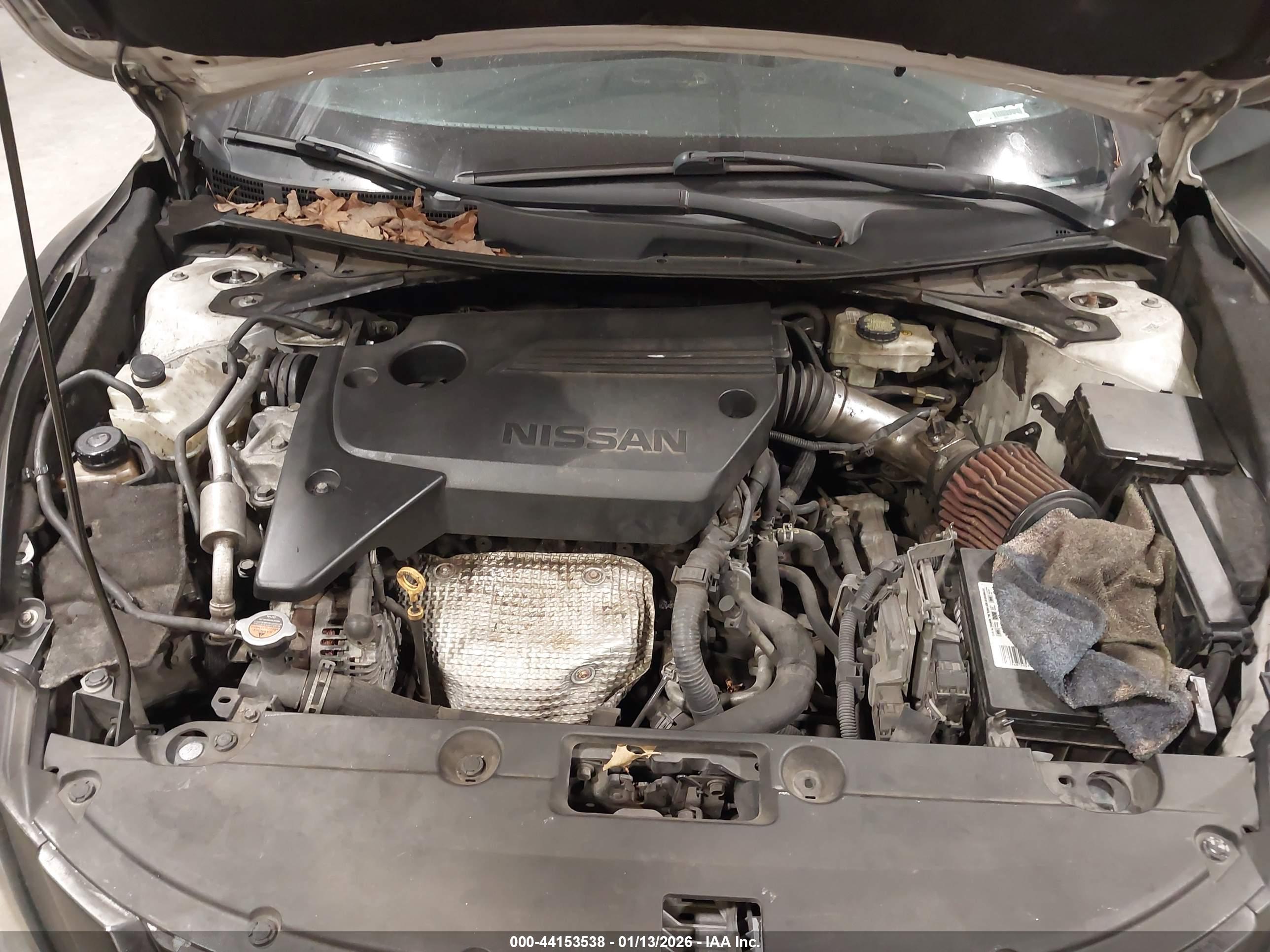 NISSAN ALTIMA image 10