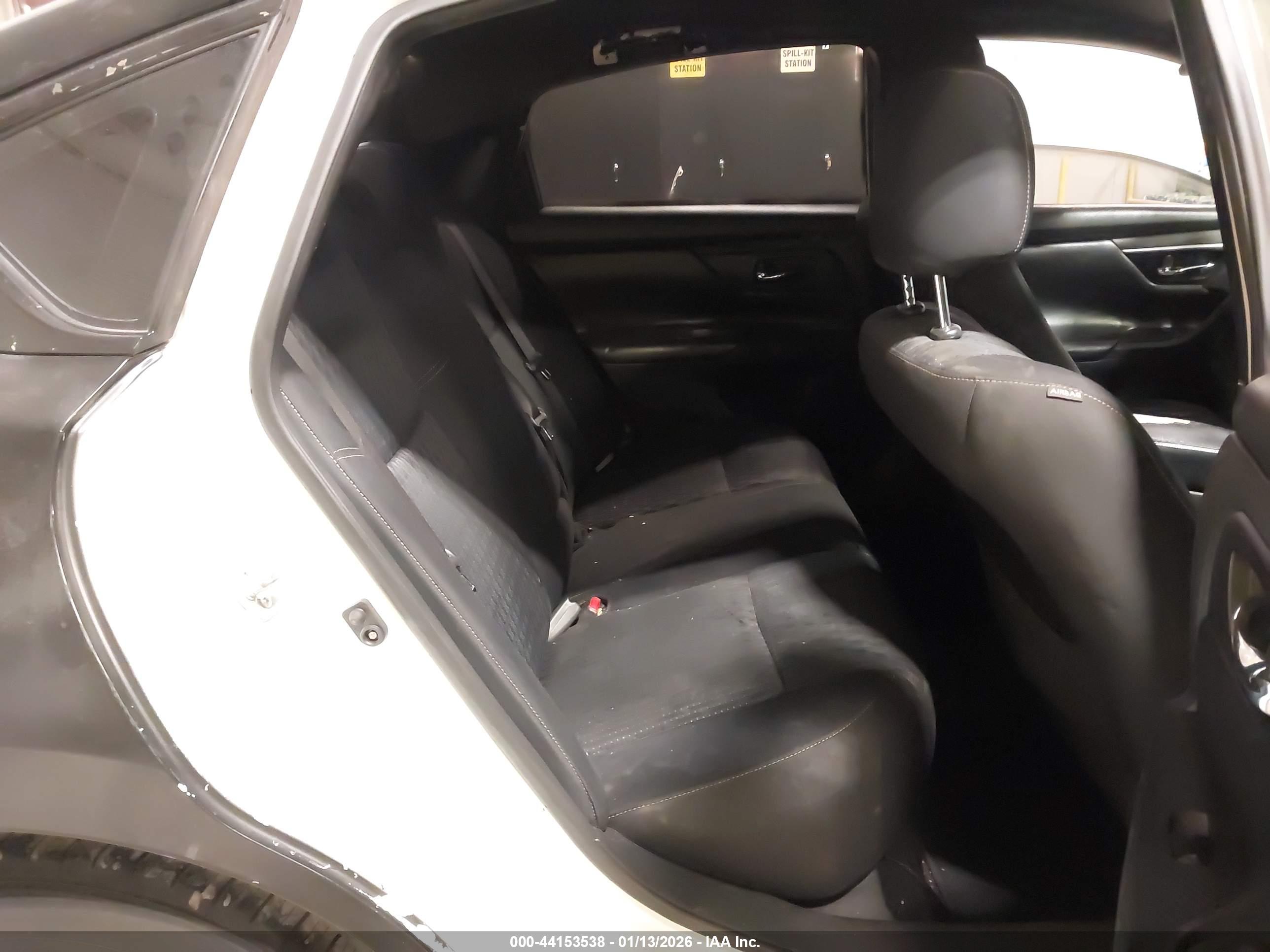 NISSAN ALTIMA image 8