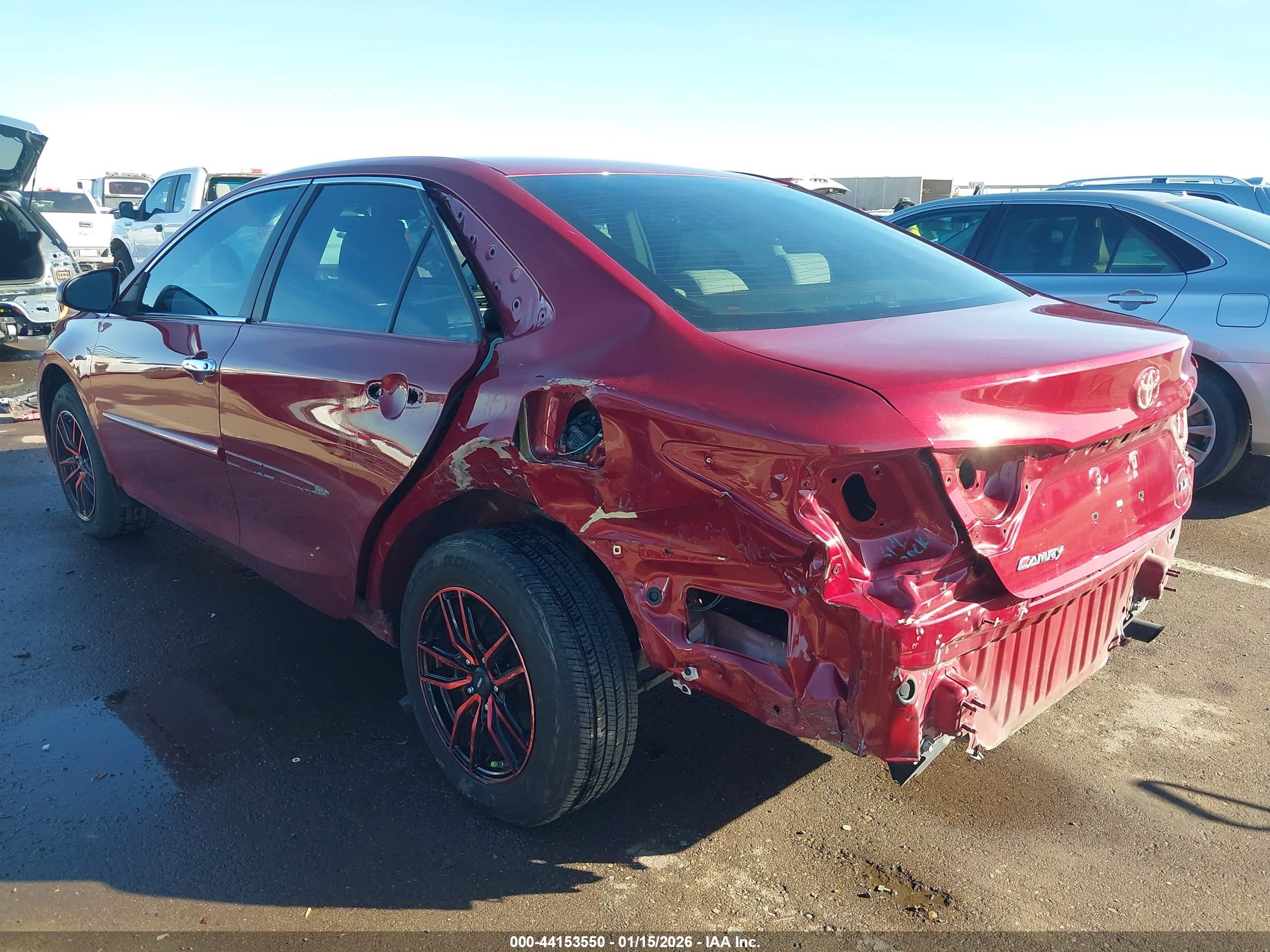 TOYOTA CAMRY image 6