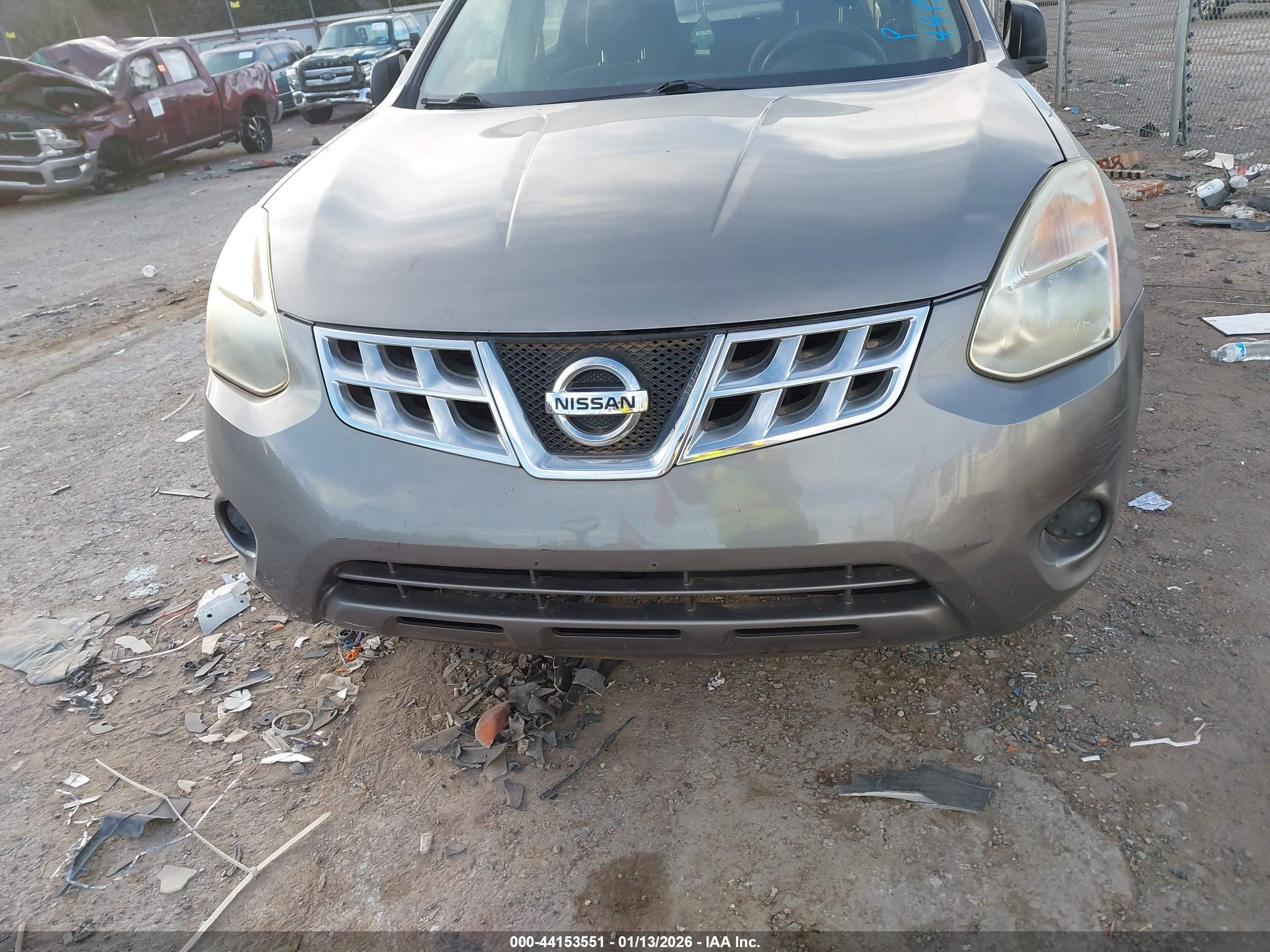 NISSAN ROGUE image 6