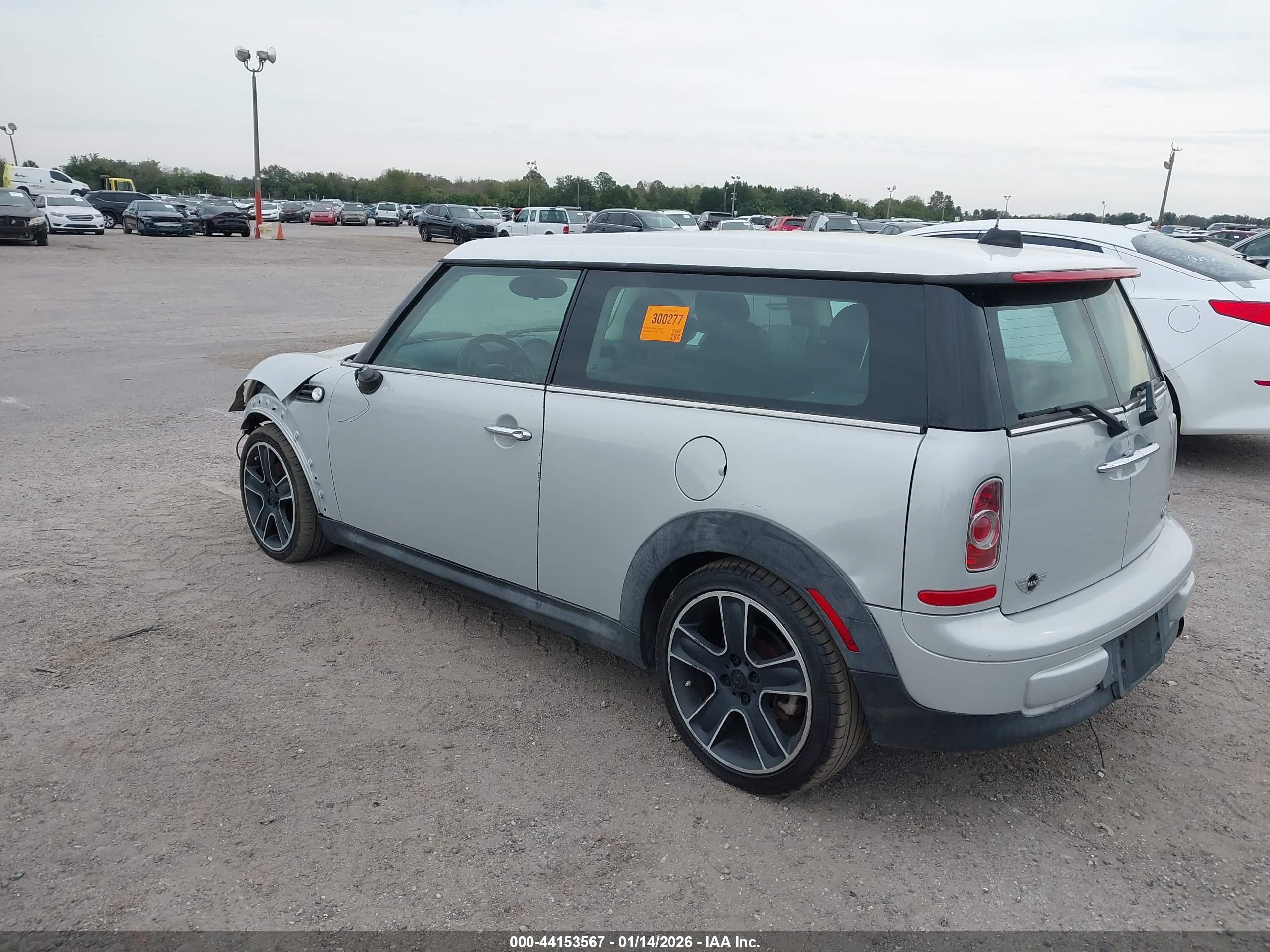 MINI COOPER image 3