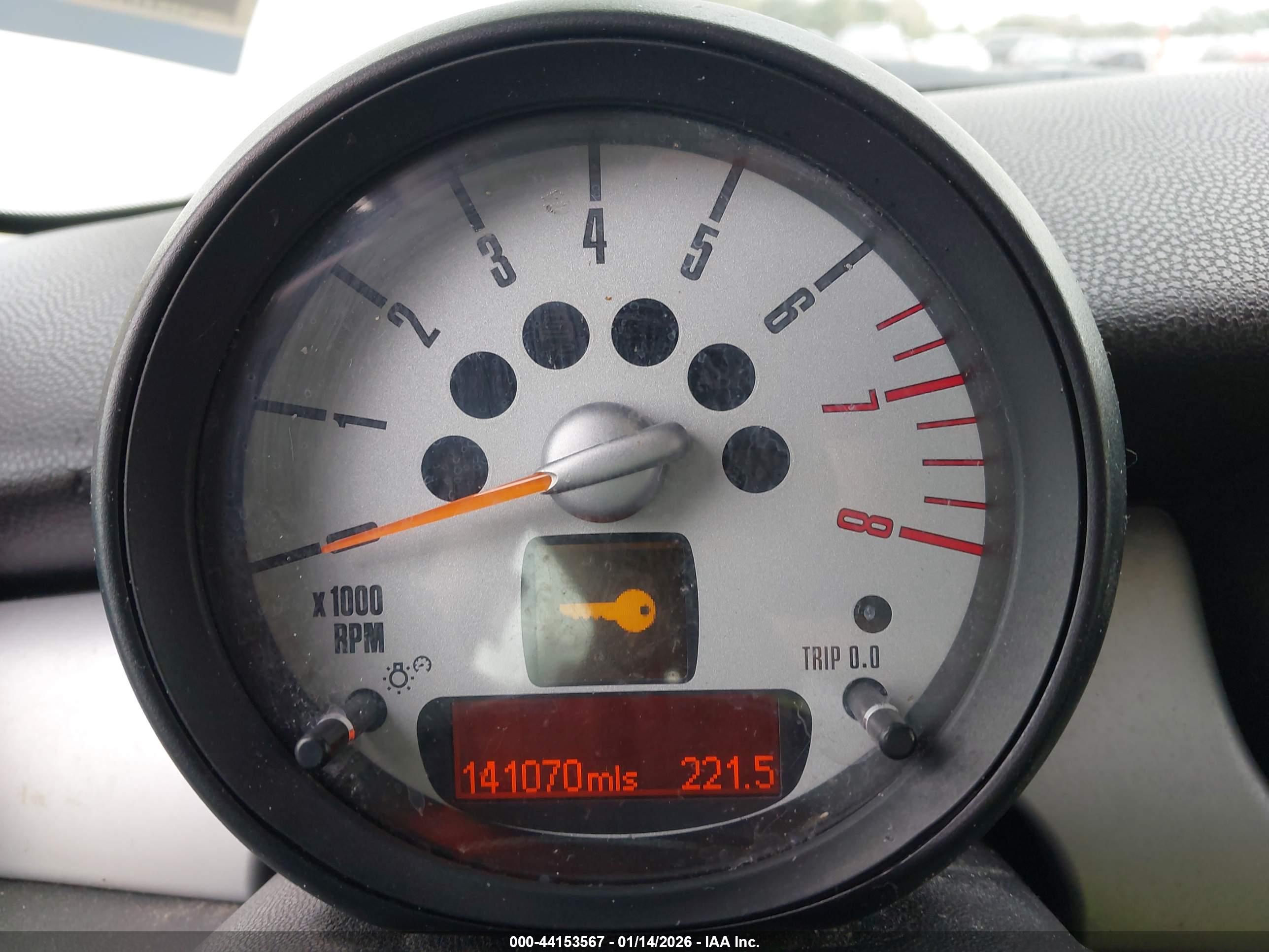 MINI COOPER image 7