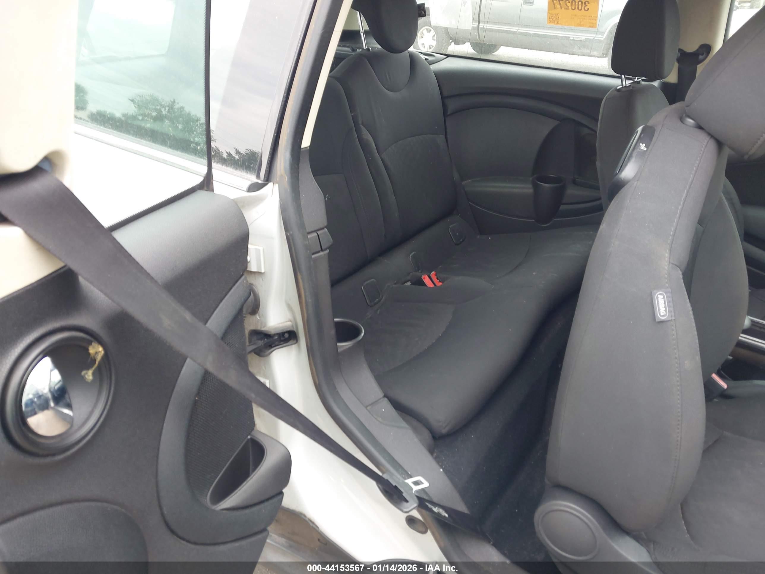 MINI COOPER image 8