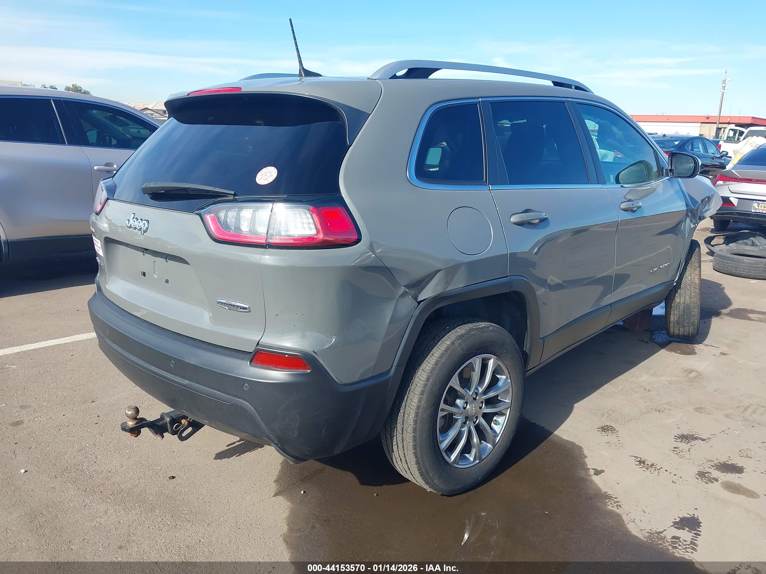 JEEP CHEROKEE image 4