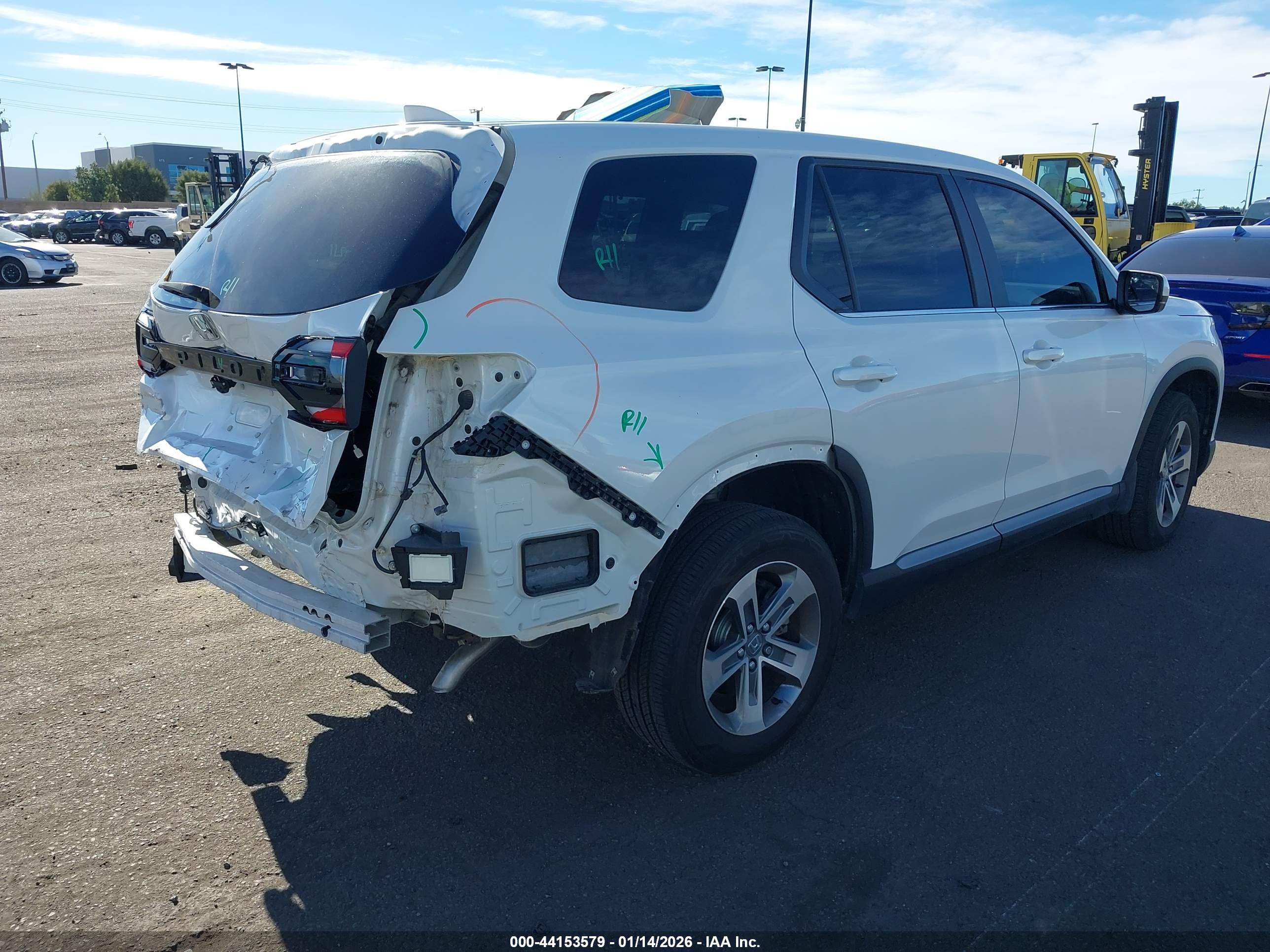 HONDA PILOT image 4