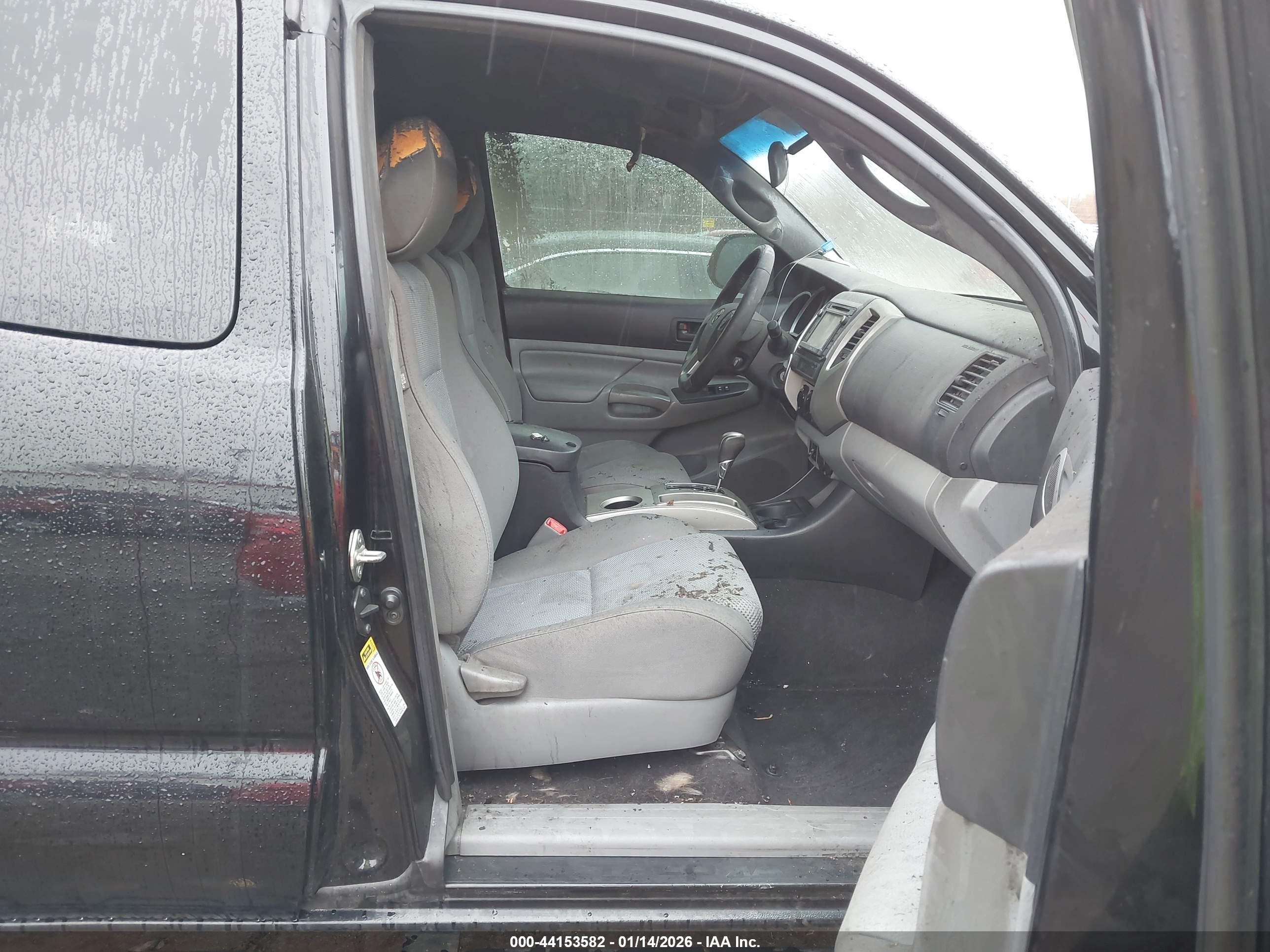 TOYOTA TACOMA image 5