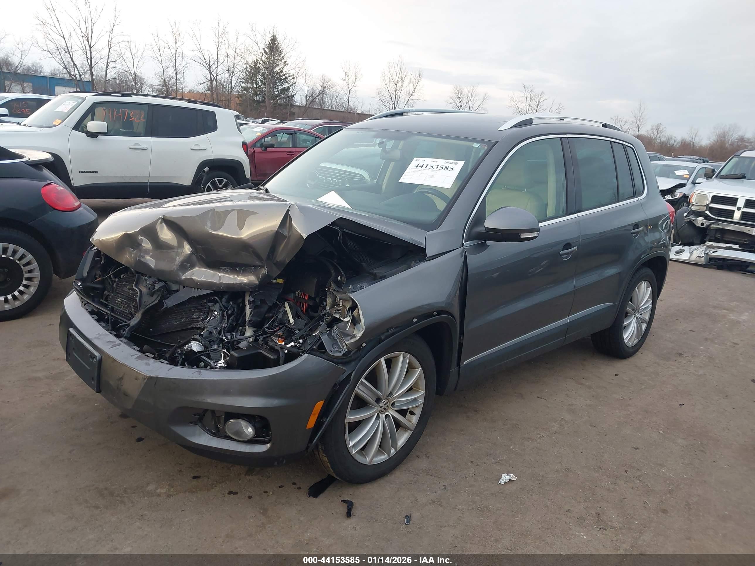 VOLKSWAGEN TIGUAN image 2