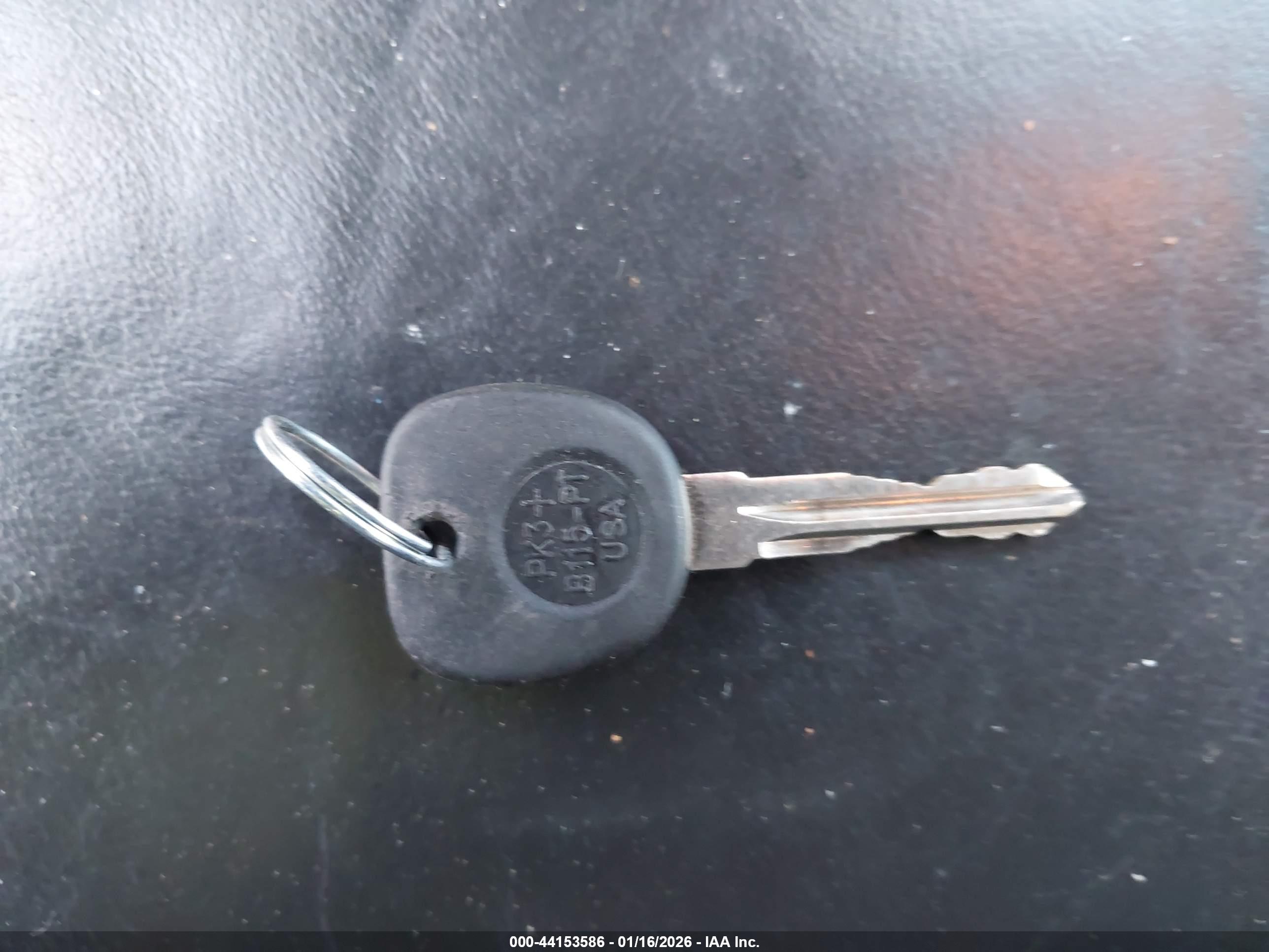 CADILLAC SRX image 11