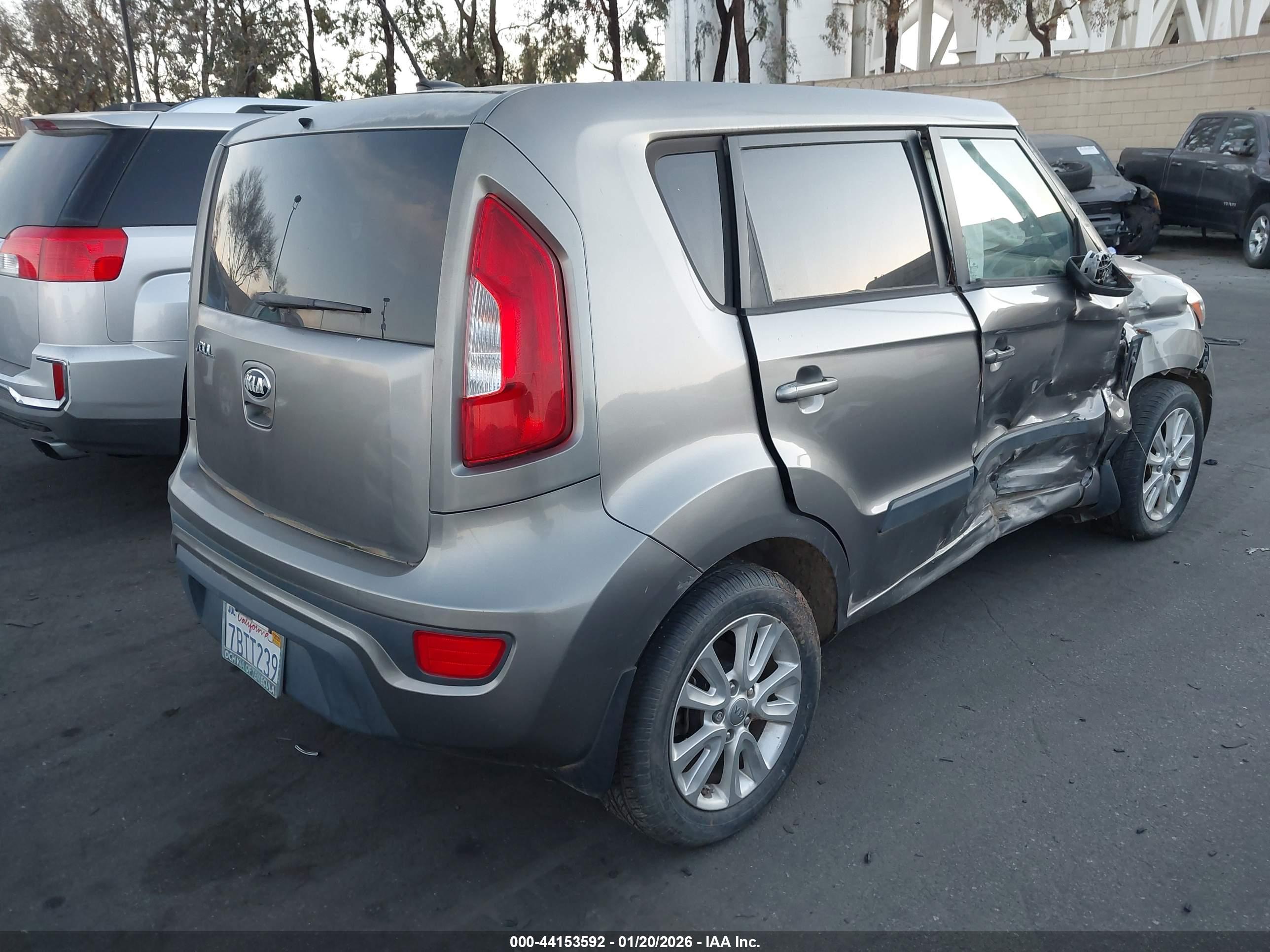 KIA SOUL image 4