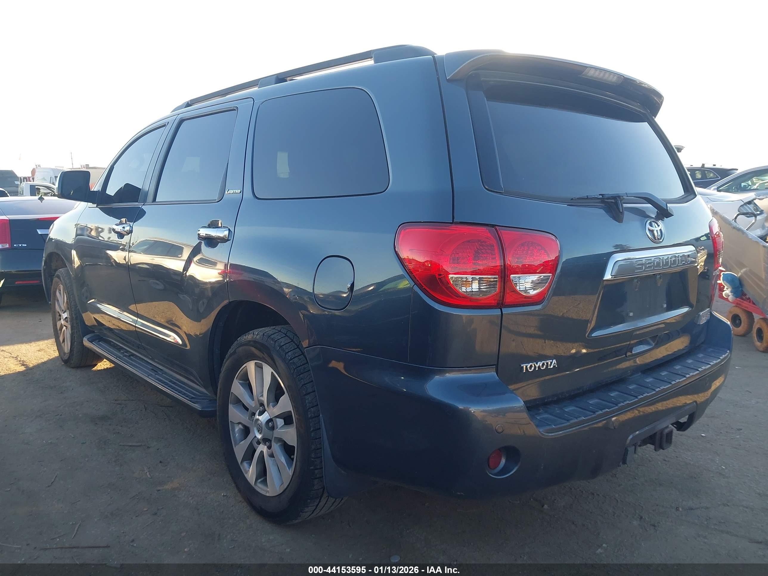 TOYOTA SEQUOIA image 3