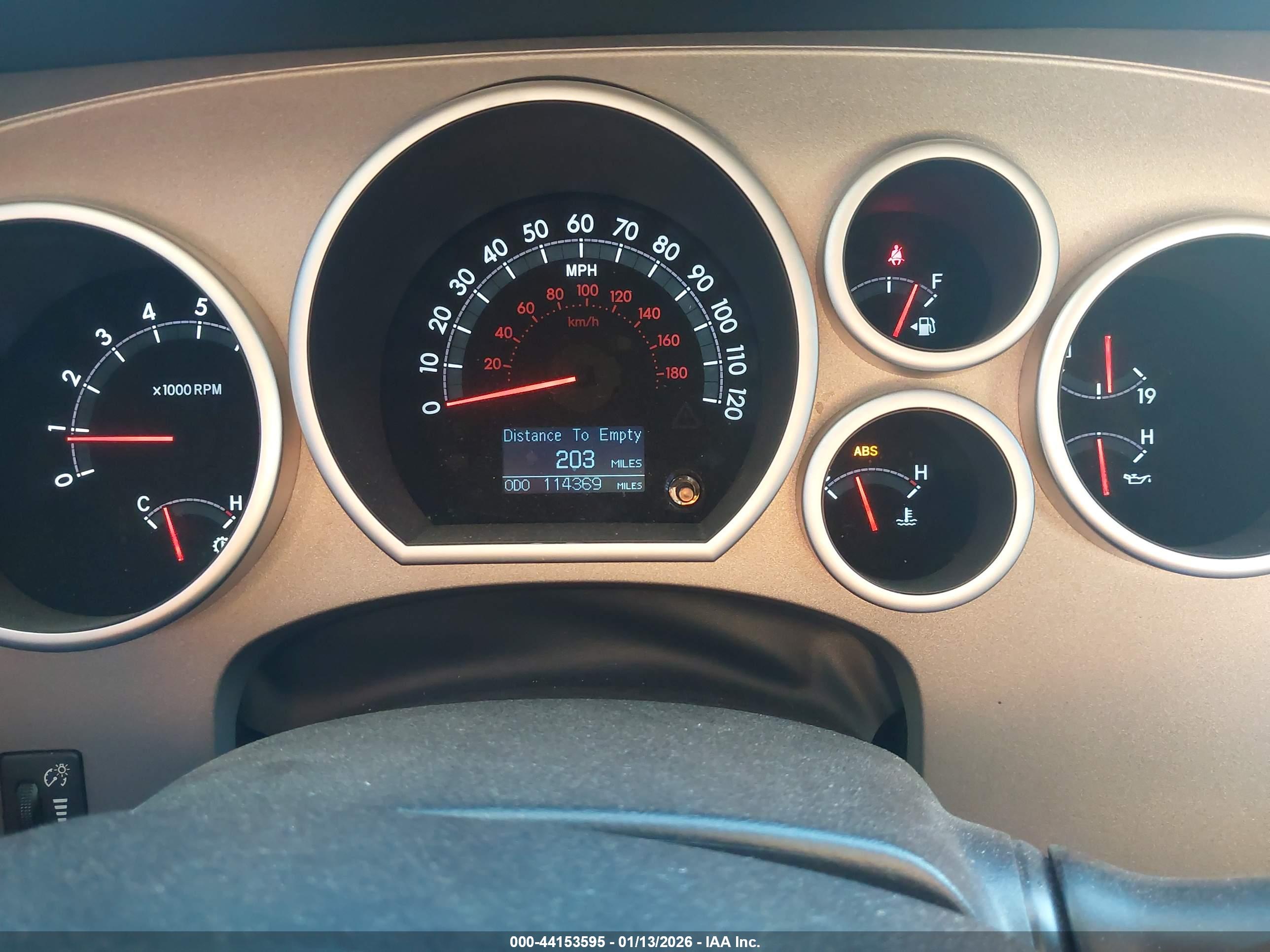 TOYOTA SEQUOIA image 7