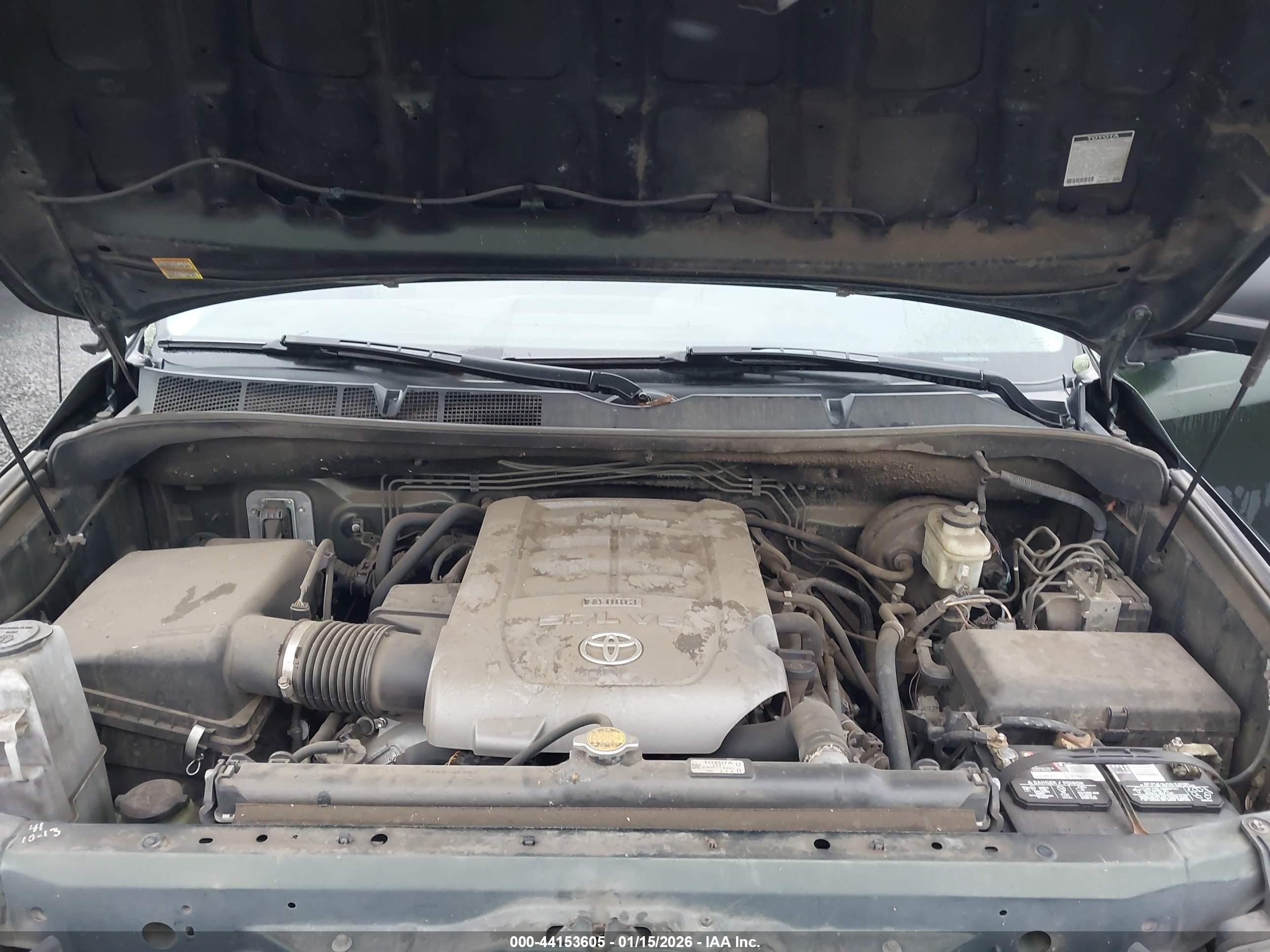 TOYOTA TUNDRA image 10