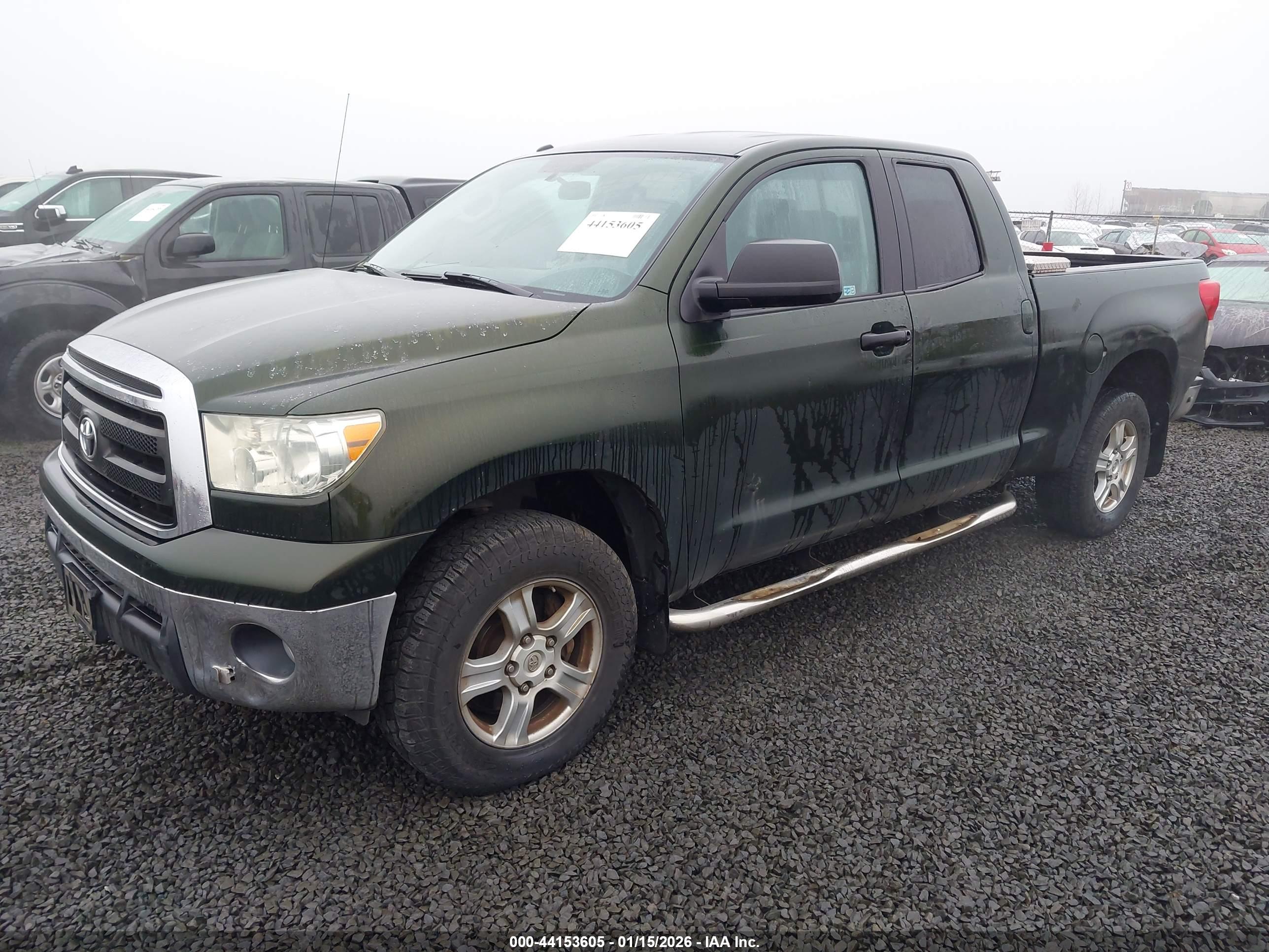 TOYOTA TUNDRA image 2