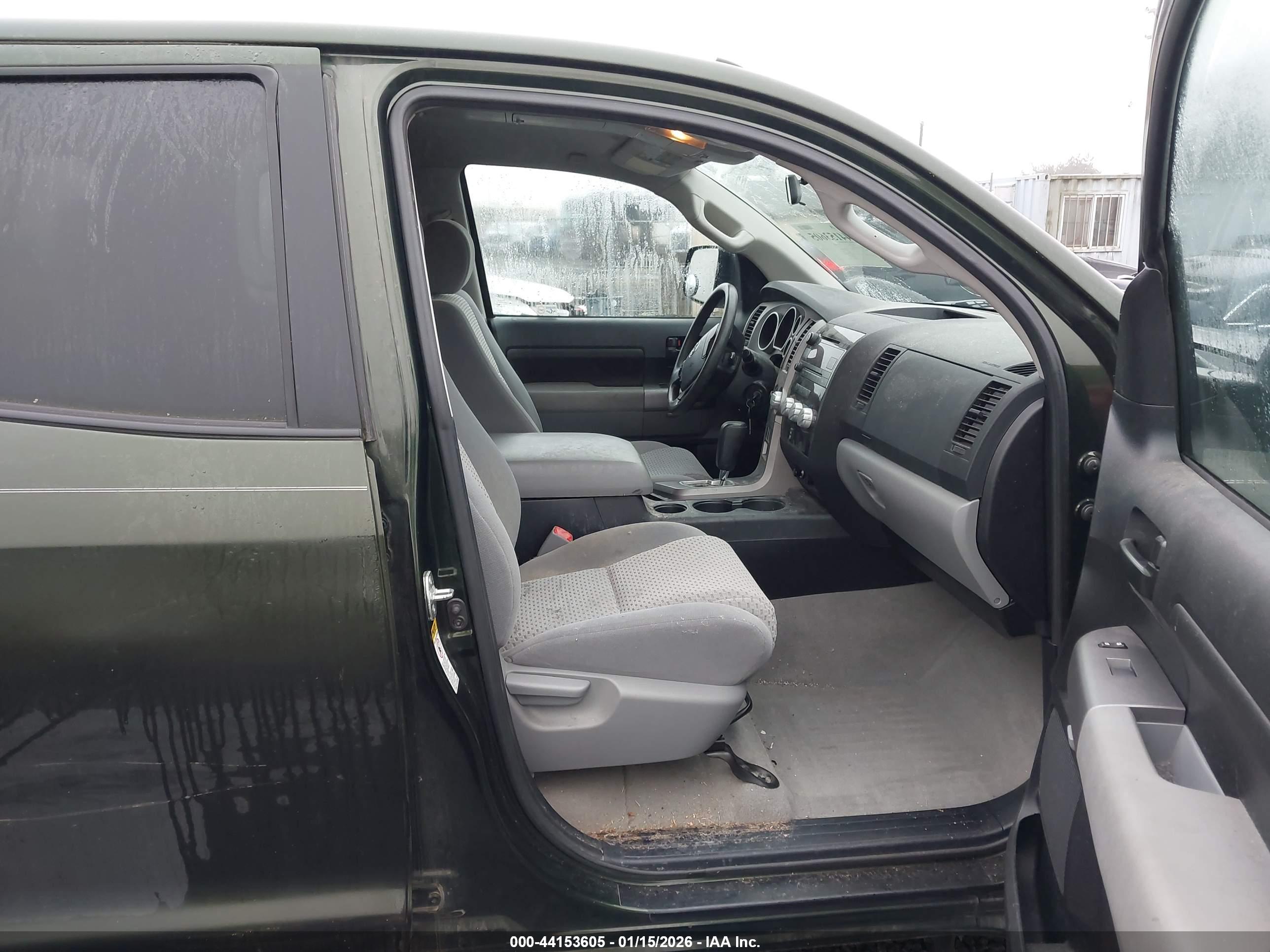 TOYOTA TUNDRA image 5
