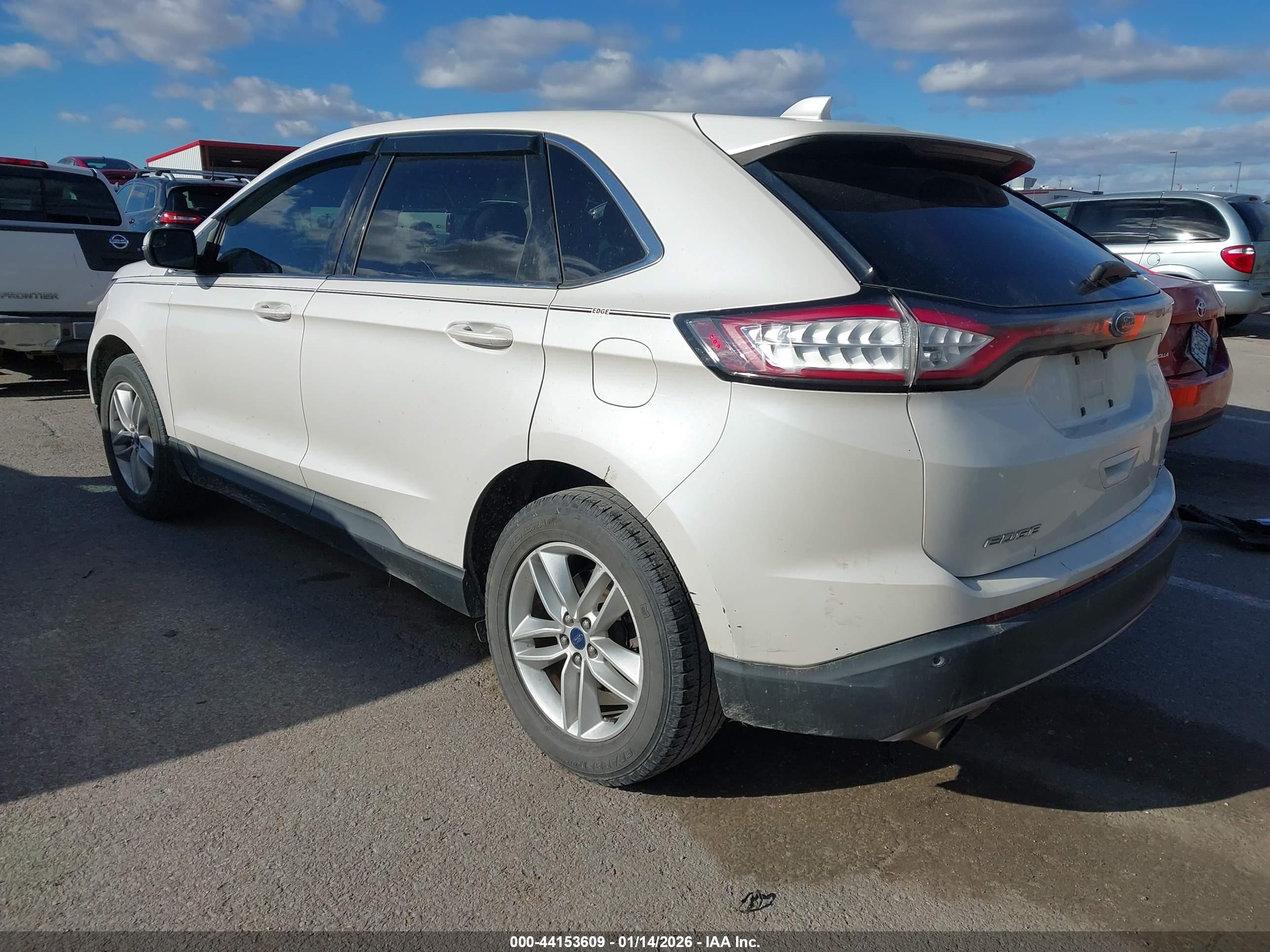 FORD EDGE image 3