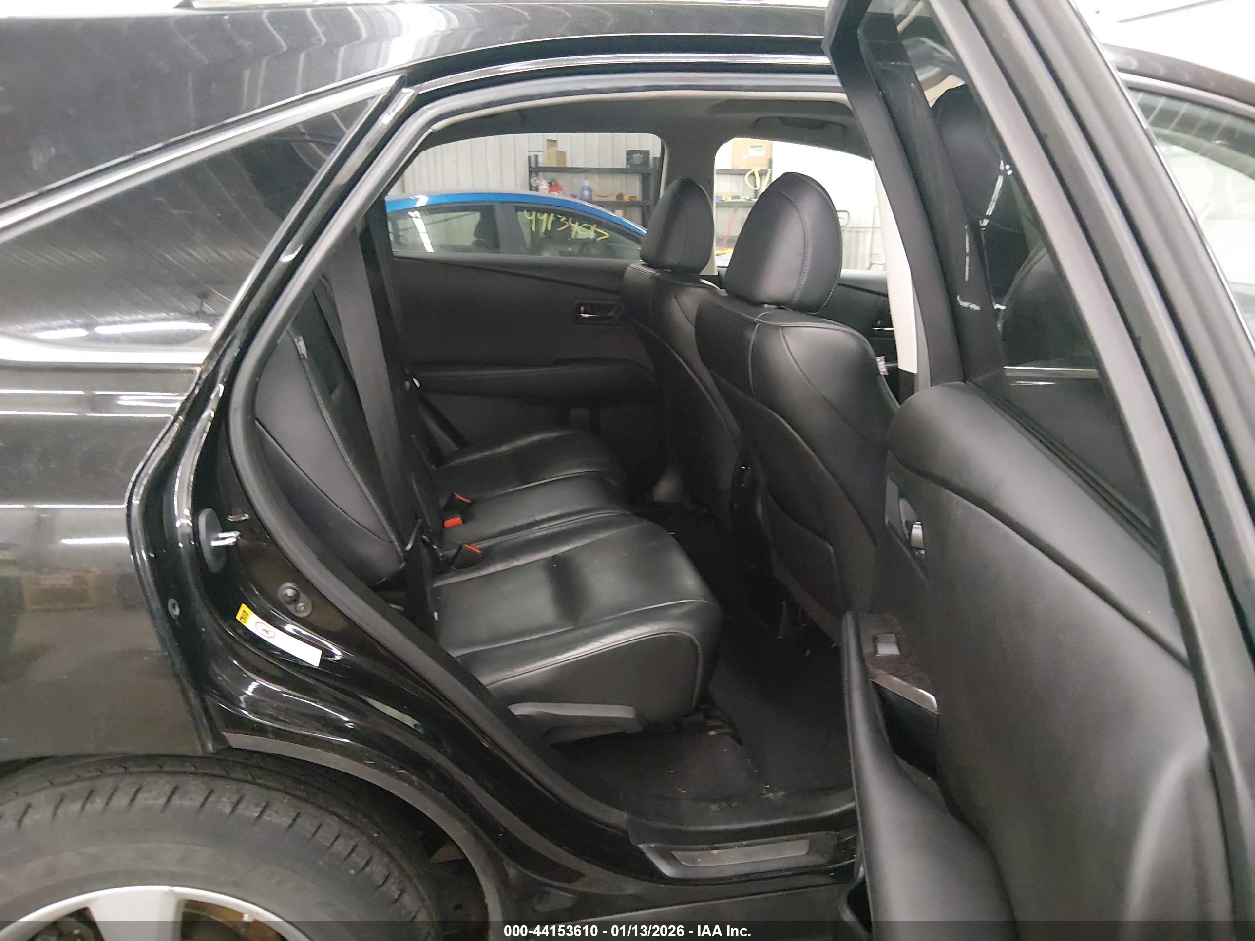 LEXUS RX image 8