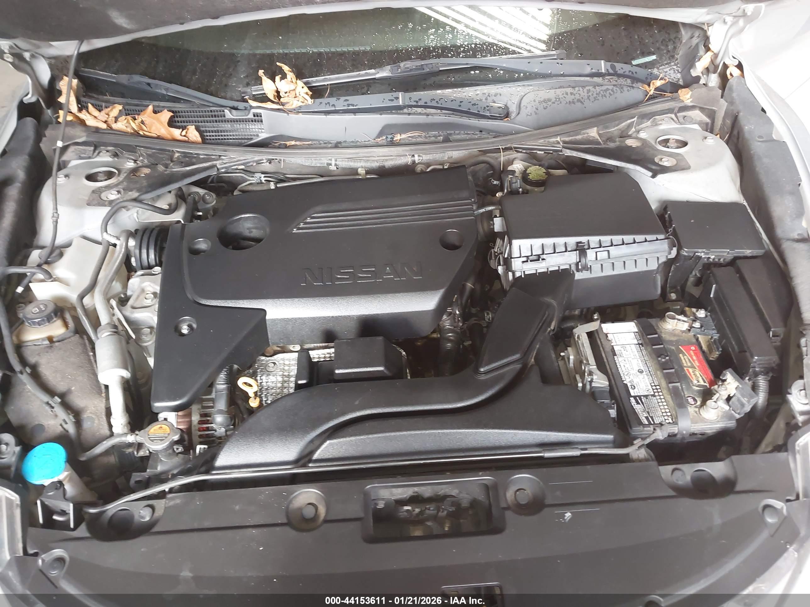 NISSAN ALTIMA image 10