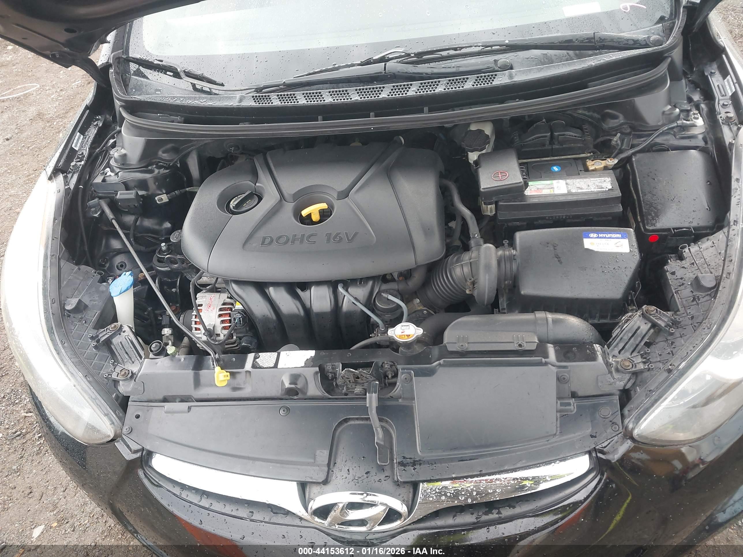 HYUNDAI ELANTRA image 10