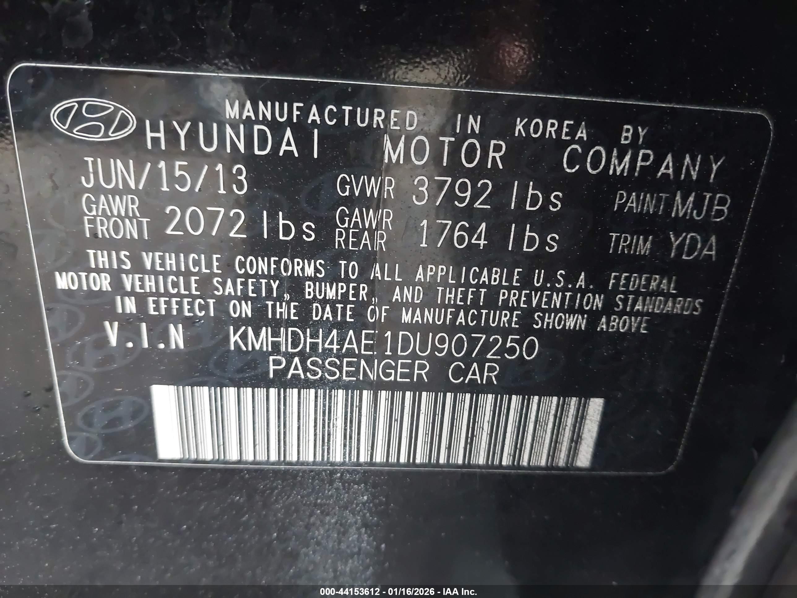 HYUNDAI ELANTRA image 9