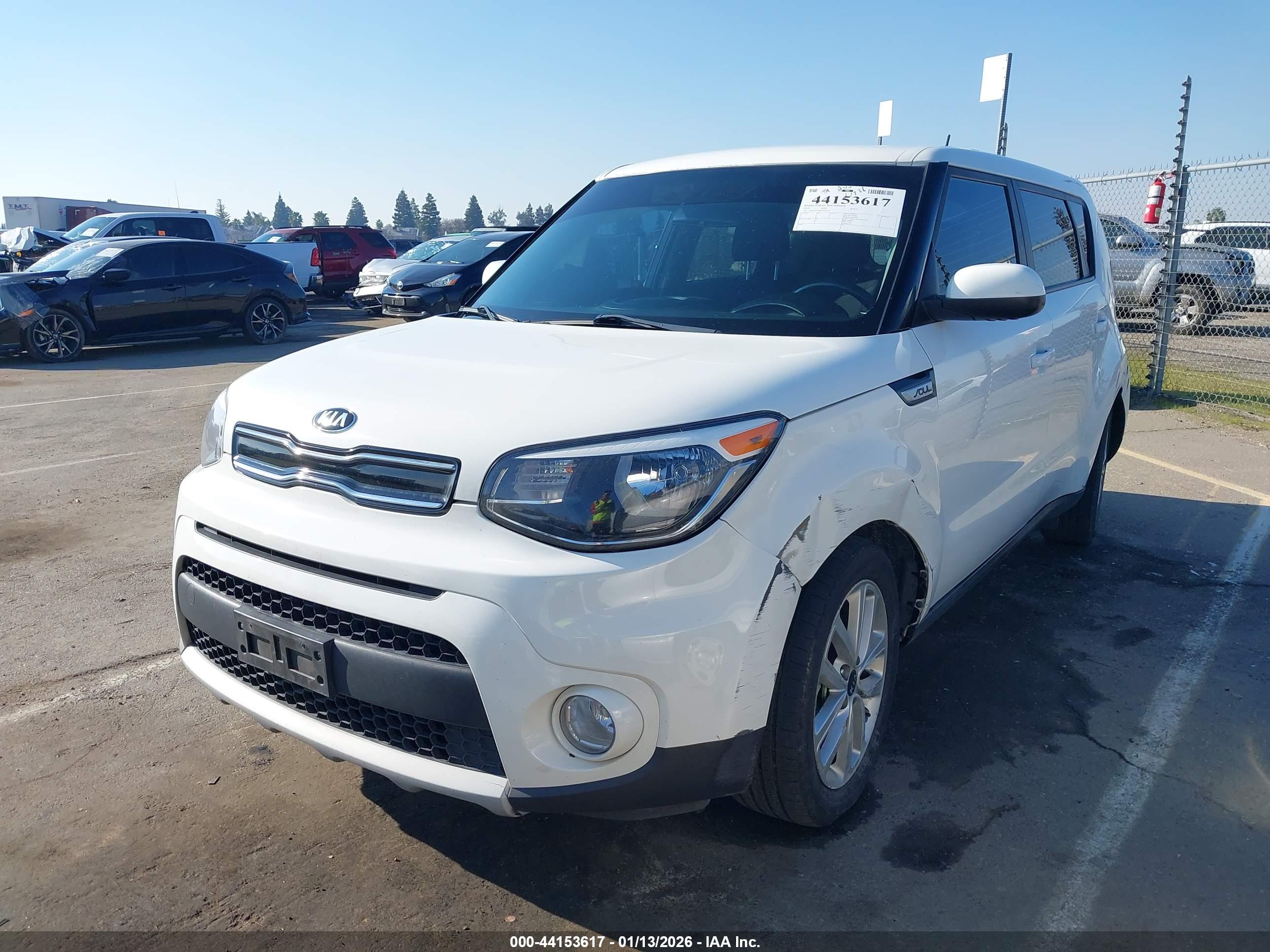 KIA SOUL image 2