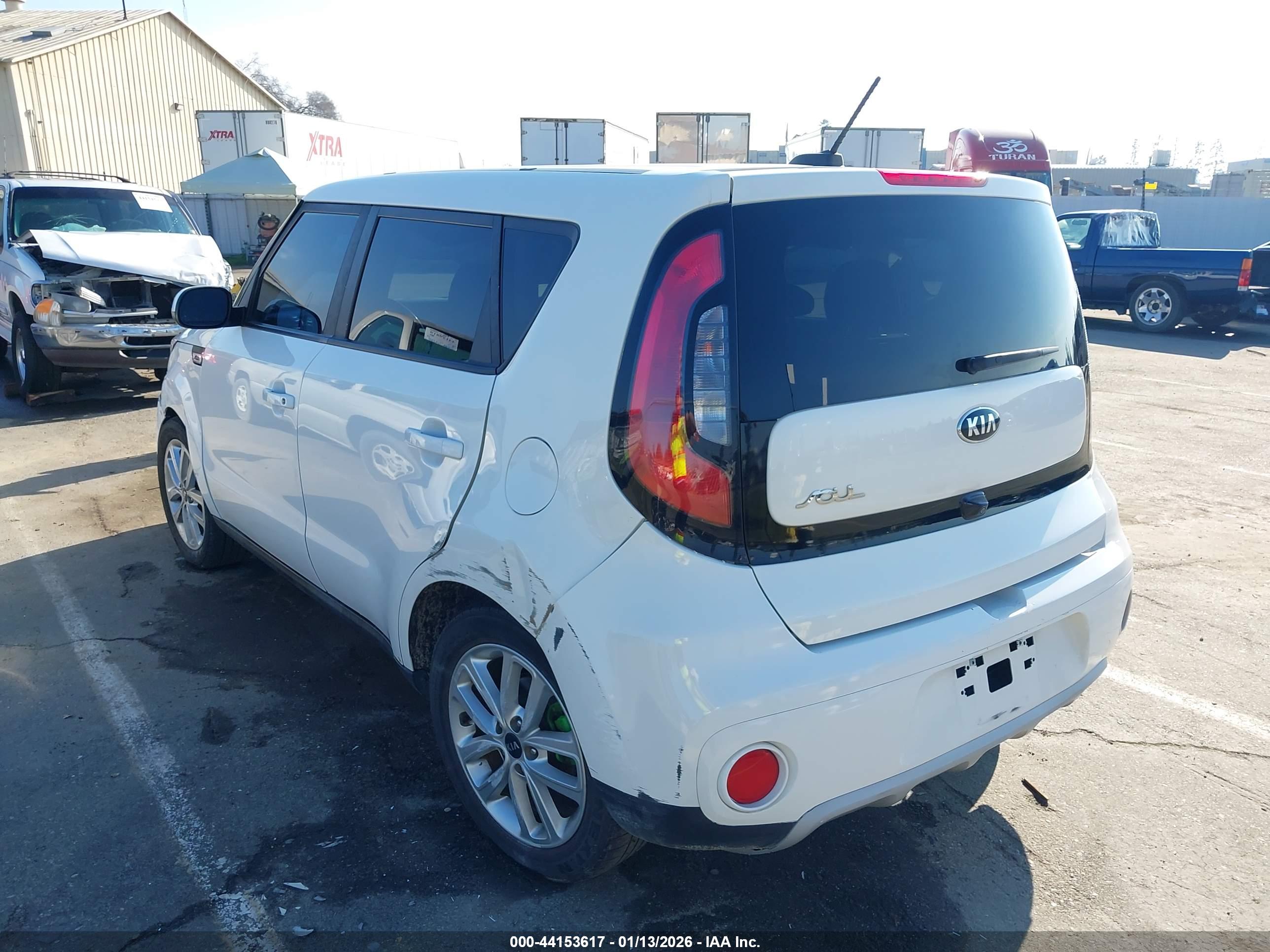 KIA SOUL image 3