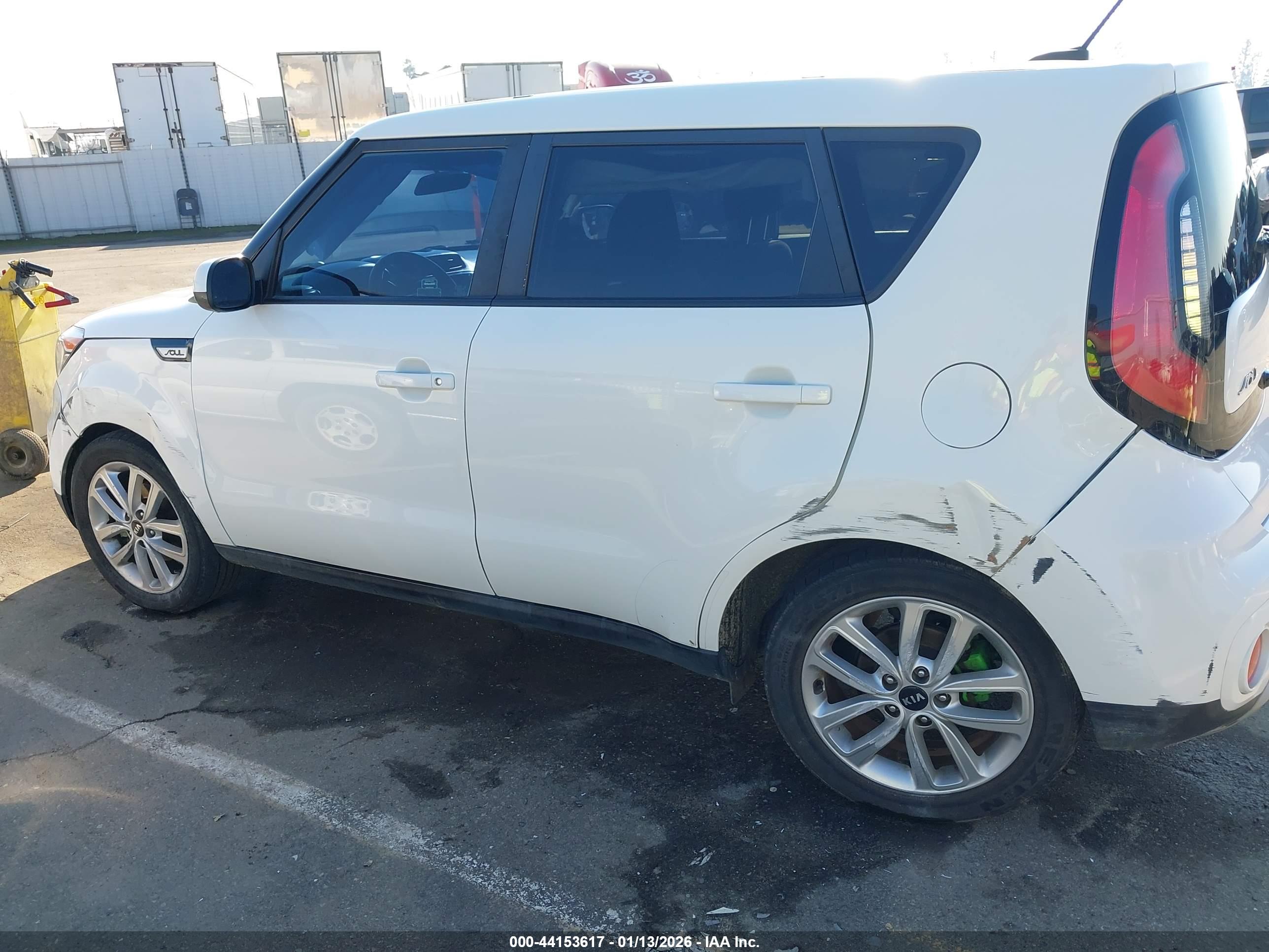 KIA SOUL image 6