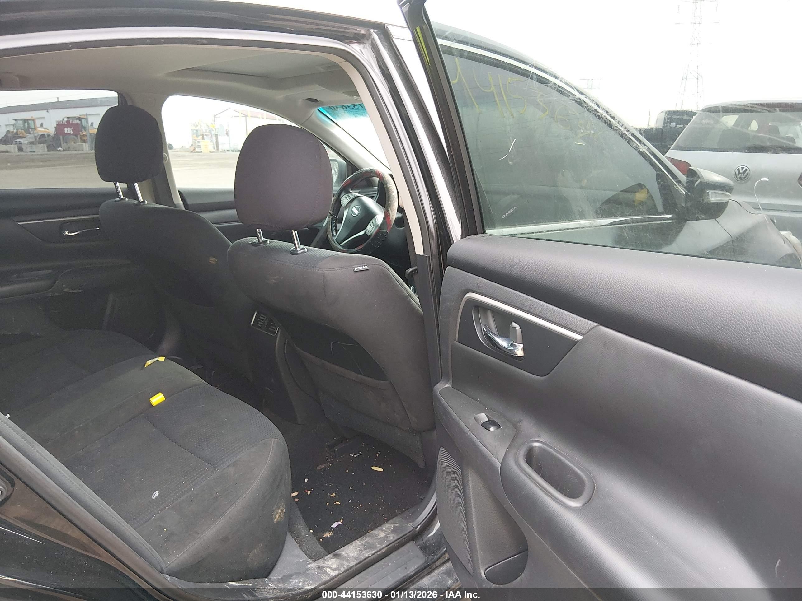 NISSAN ALTIMA image 8