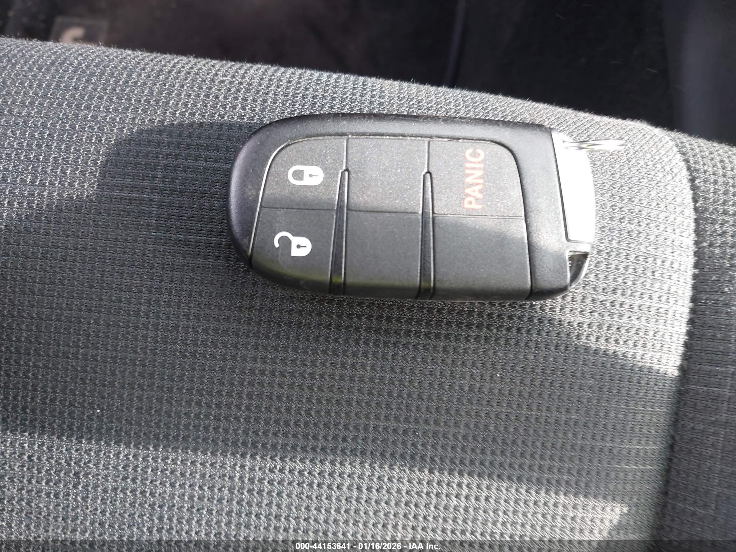 JEEP GRAND image 11
