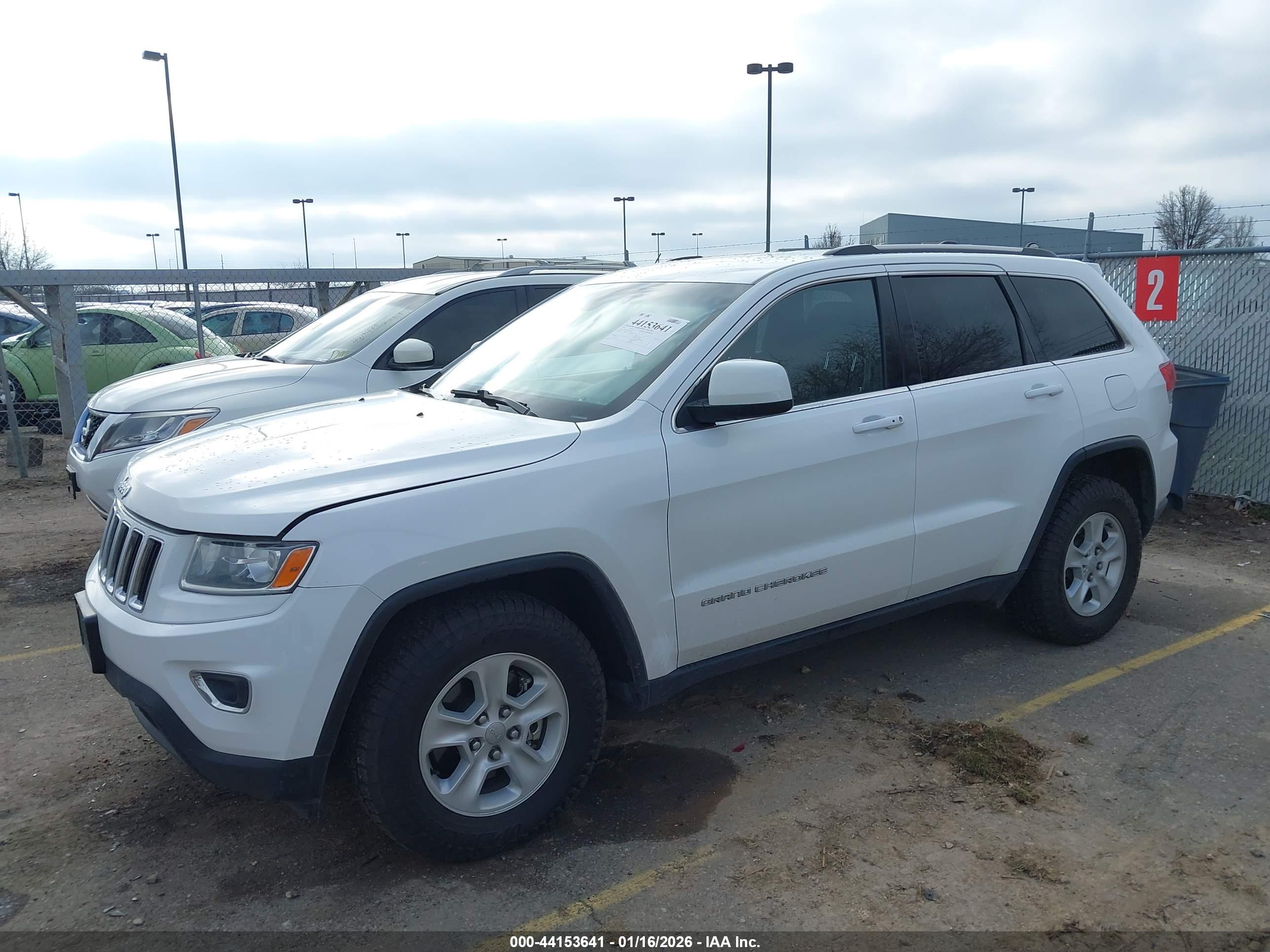 JEEP GRAND image 2