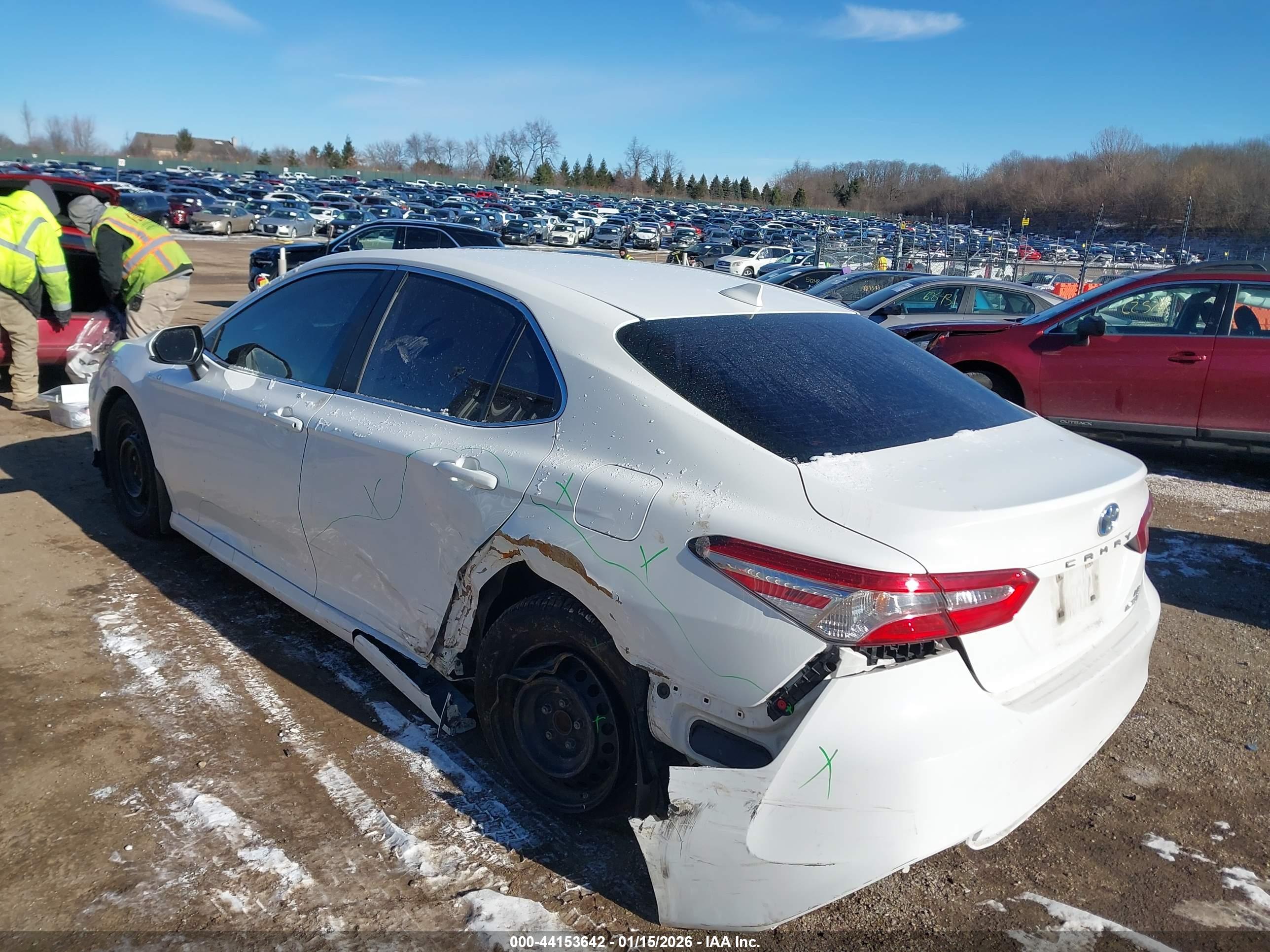 TOYOTA CAMRY image 3
