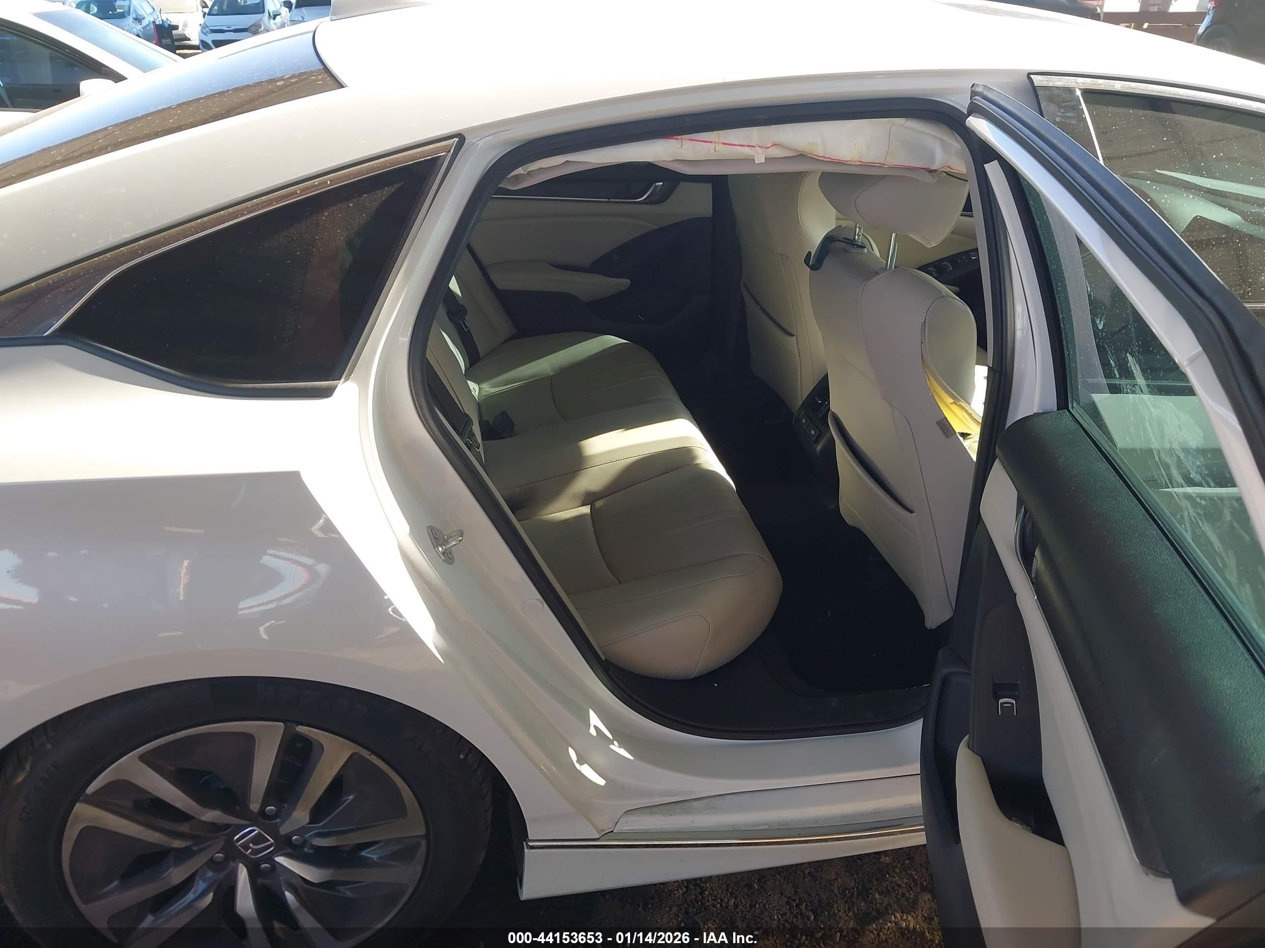 HONDA ACCORD image 8
