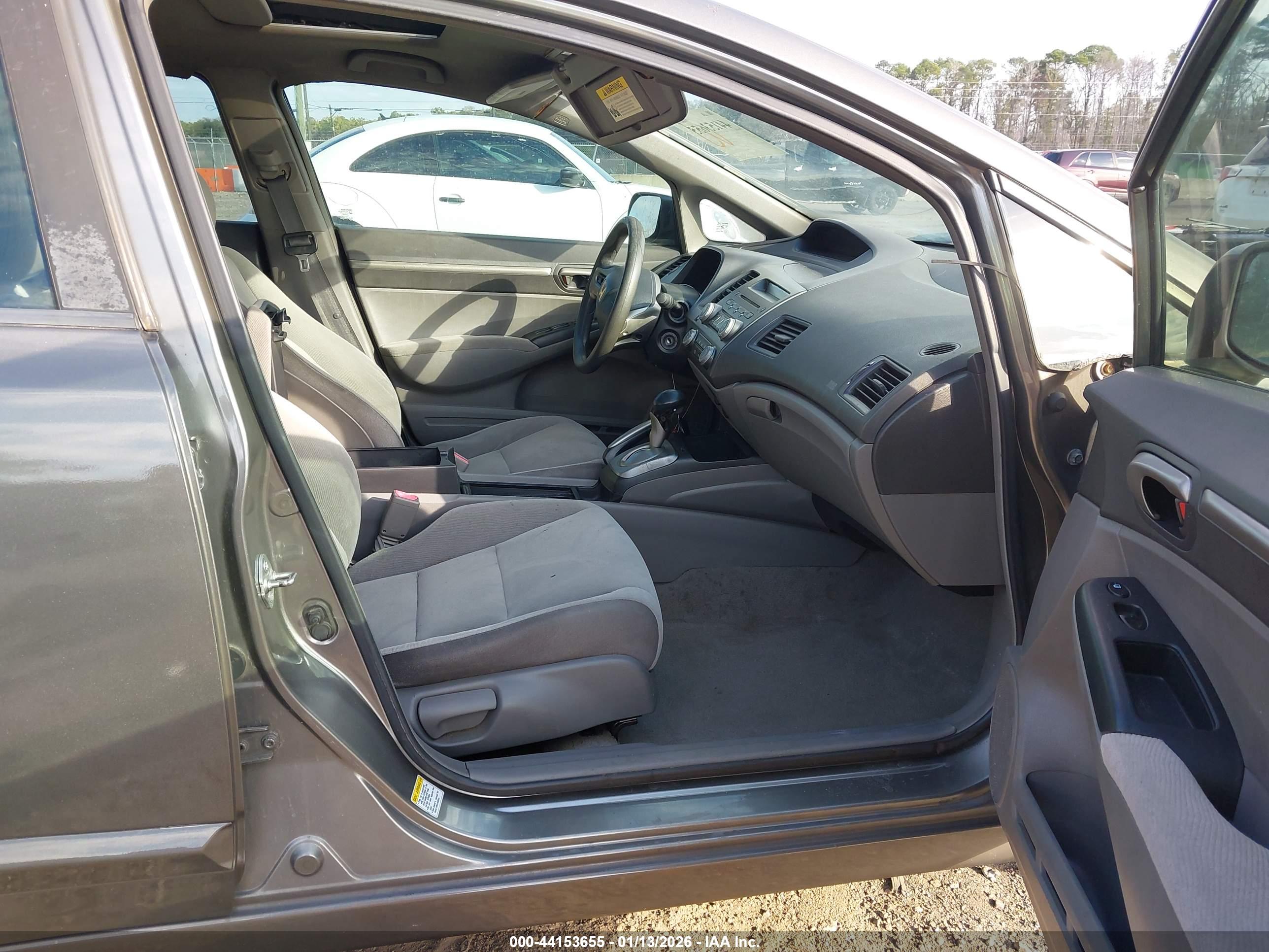 HONDA CIVIC image 5