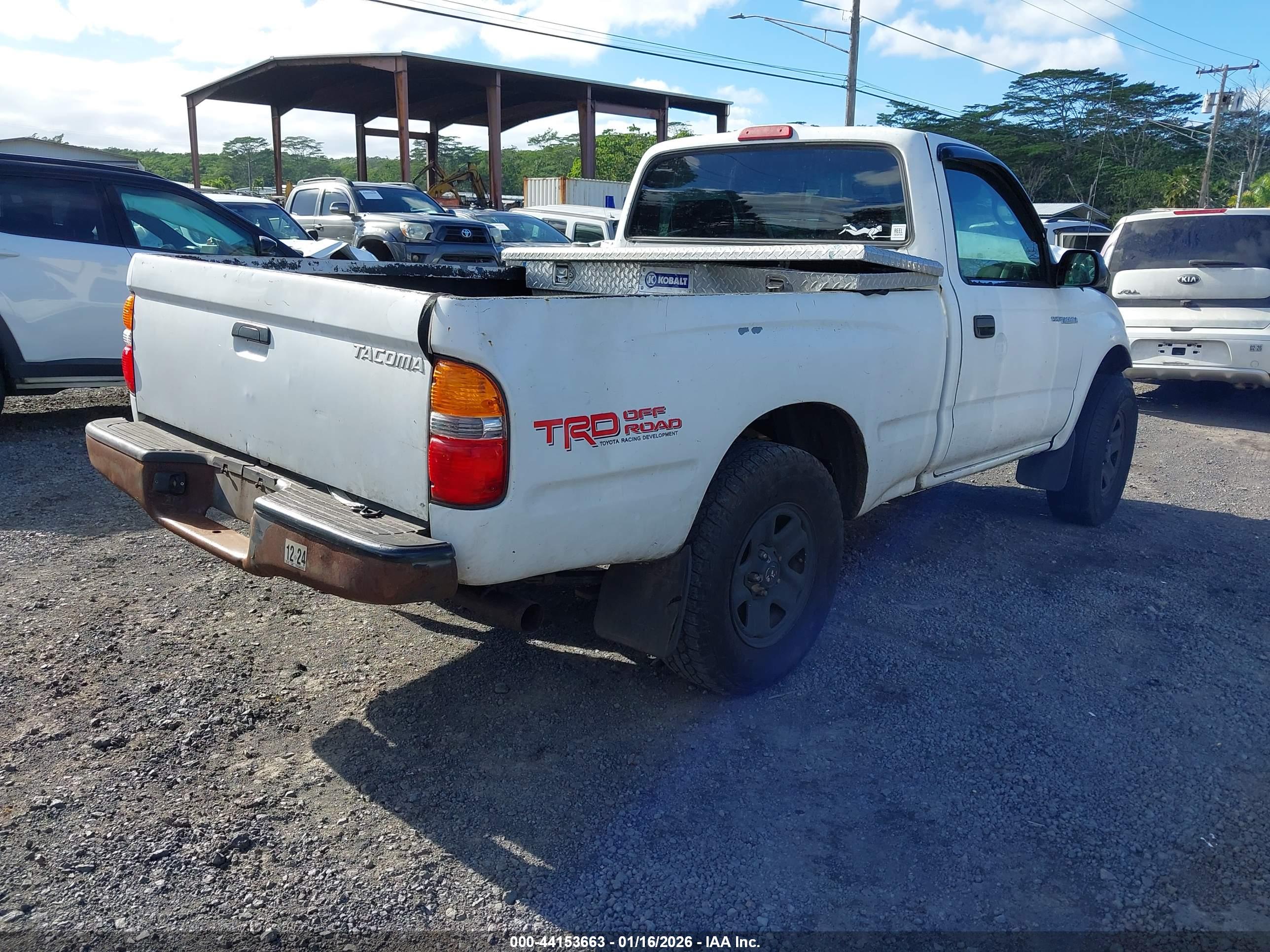 TOYOTA TACOMA image 4