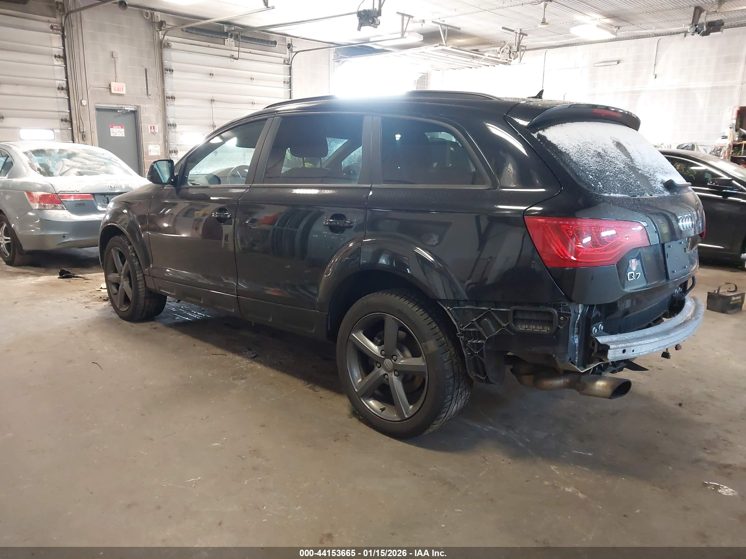 AUDI Q7 image 3